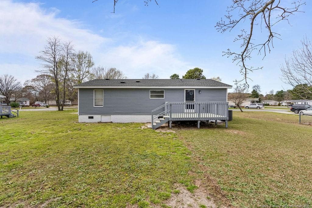 Photo 3 - 2103 Obrien Drive, Raeford, NC 28376