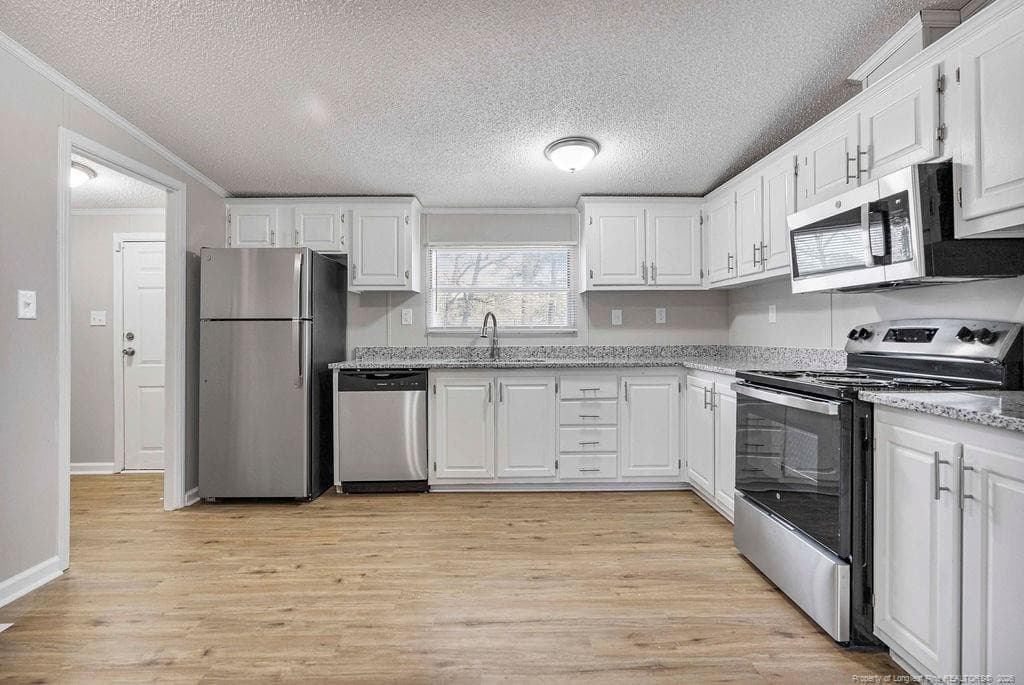 Photo 11 - 2103 Obrien Drive, Raeford, NC 28376