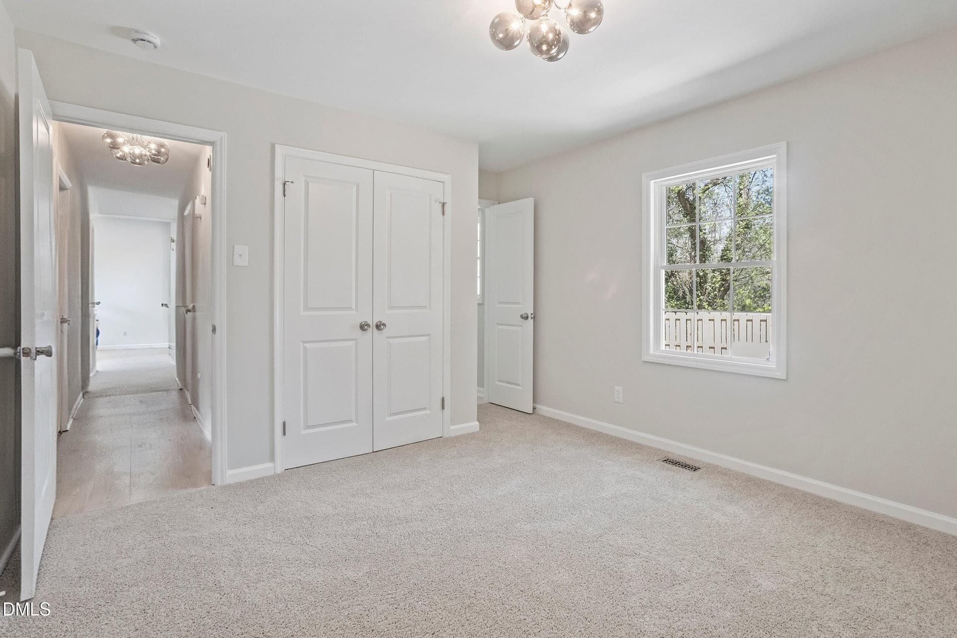 8 Bair Cir [2874805]_24~2 - 8 Bair Circle, Durham, NC 27704