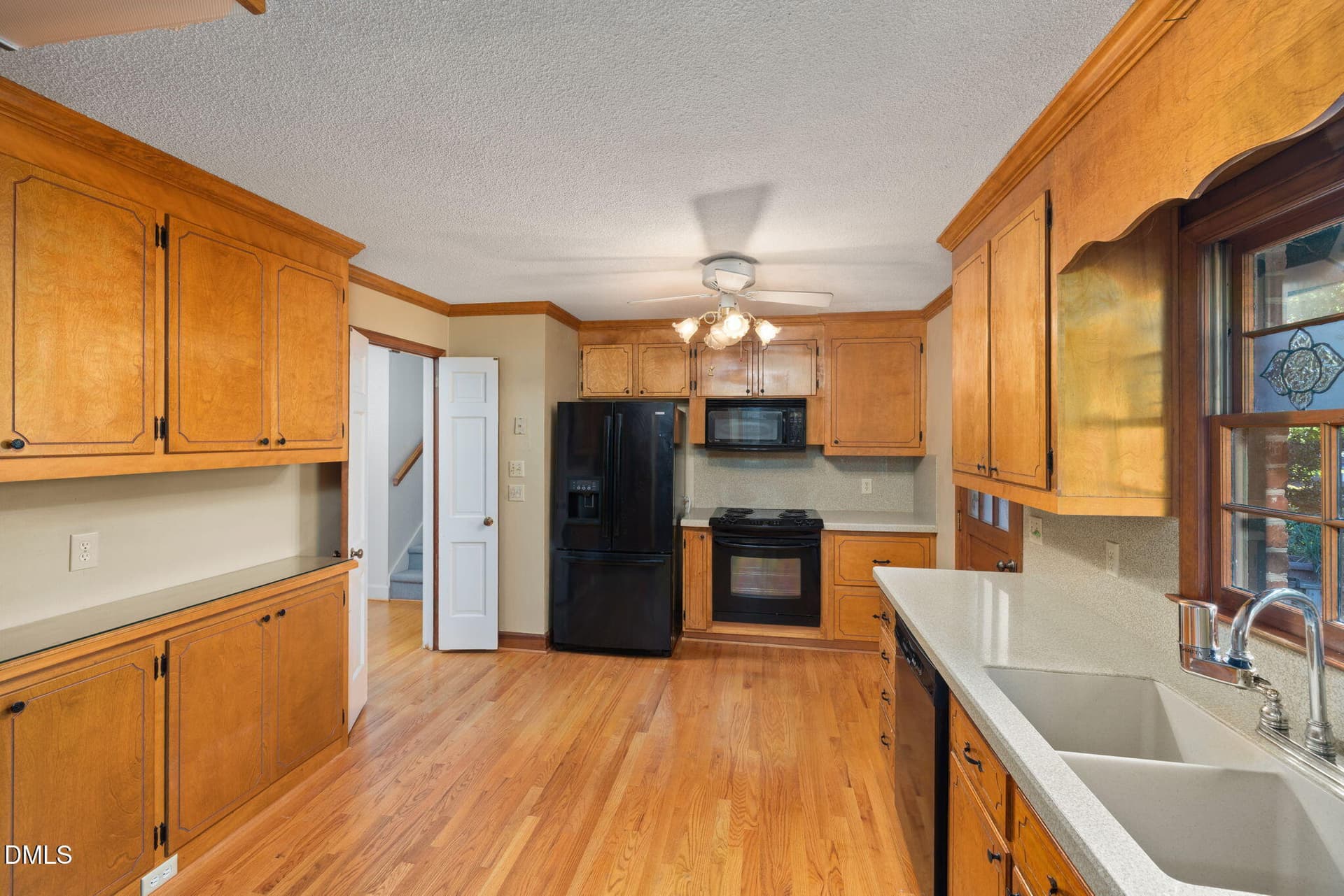 15-web-or-mls-DX3A1477 - 3301 Caldwell Drive, Raleigh, NC 27607