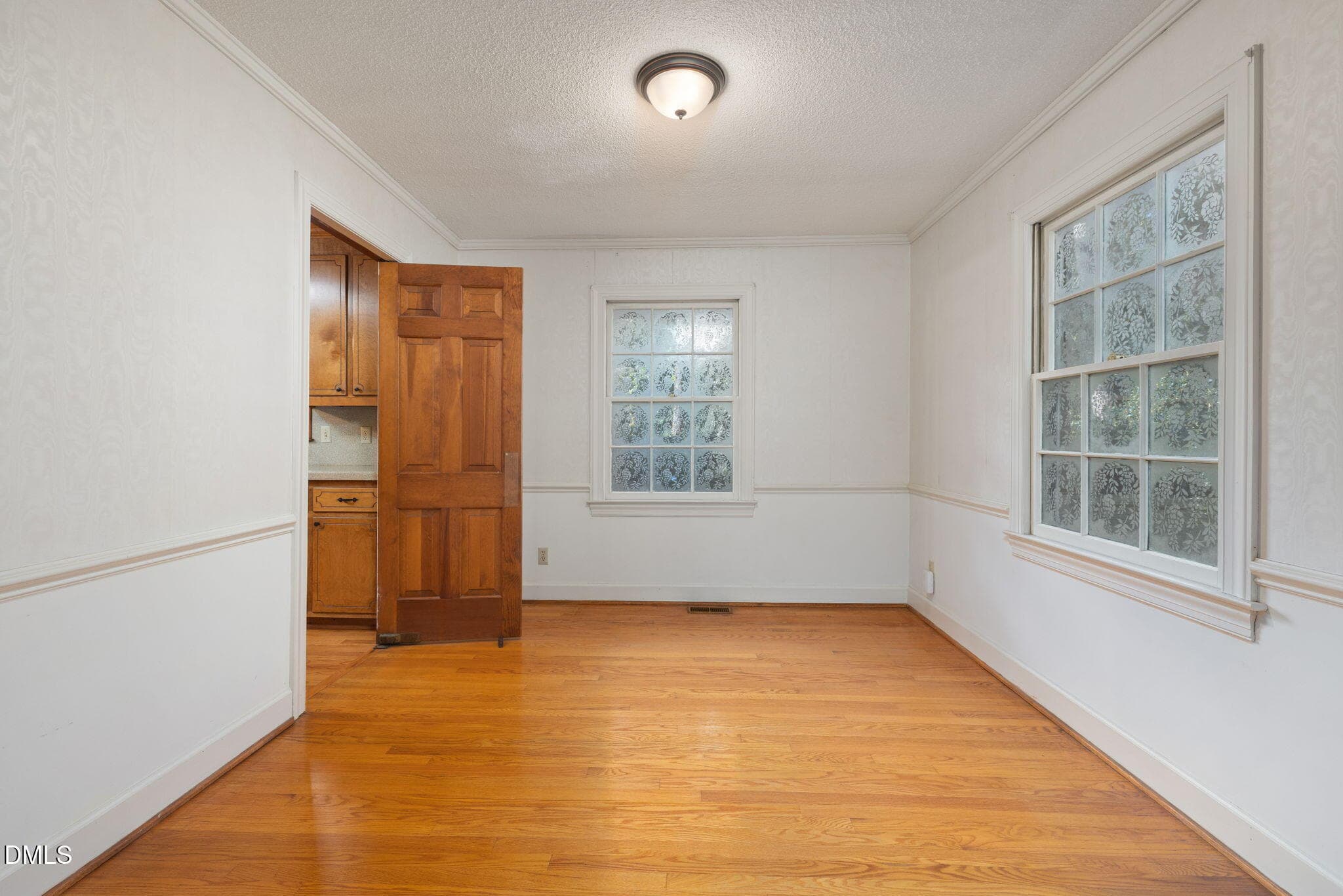 18-web-or-mls-DX3A1502 - 3301 Caldwell Drive, Raleigh, NC 27607