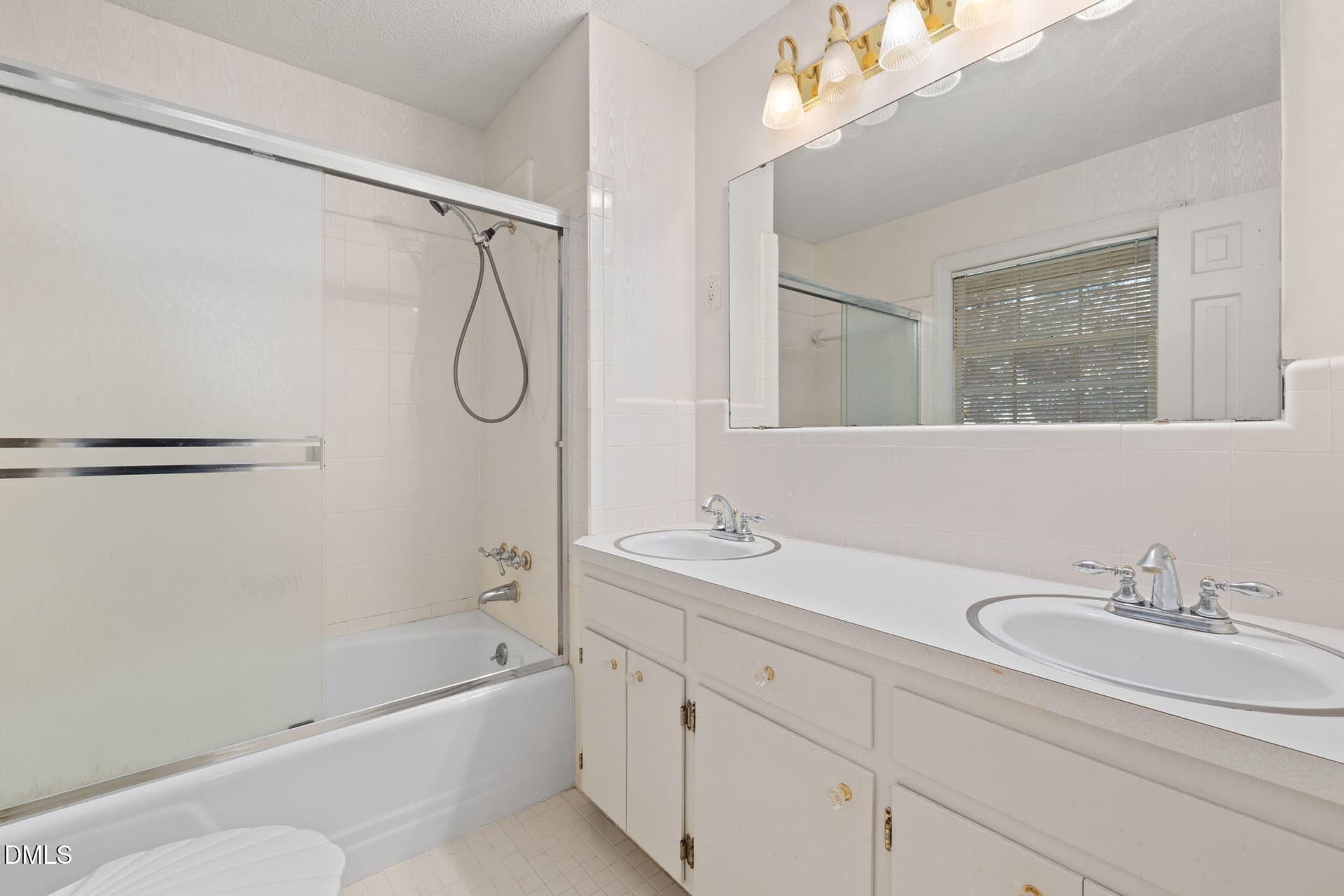 29-web-or-mls-DX3A1590 - 3301 Caldwell Drive, Raleigh, NC 27607
