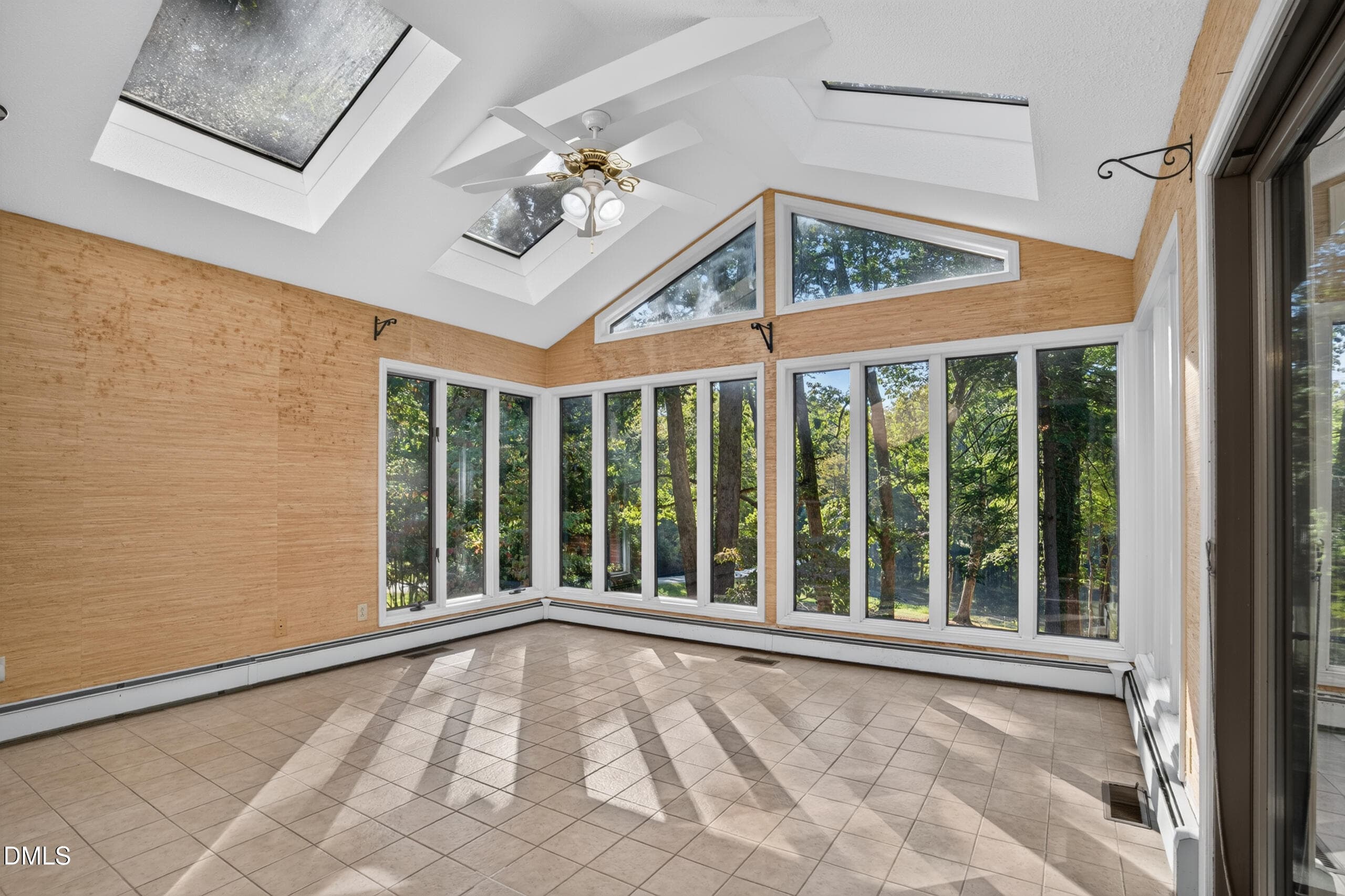 DSC08382 - 801 Cliftwood Drive, Siler City, NC 27344