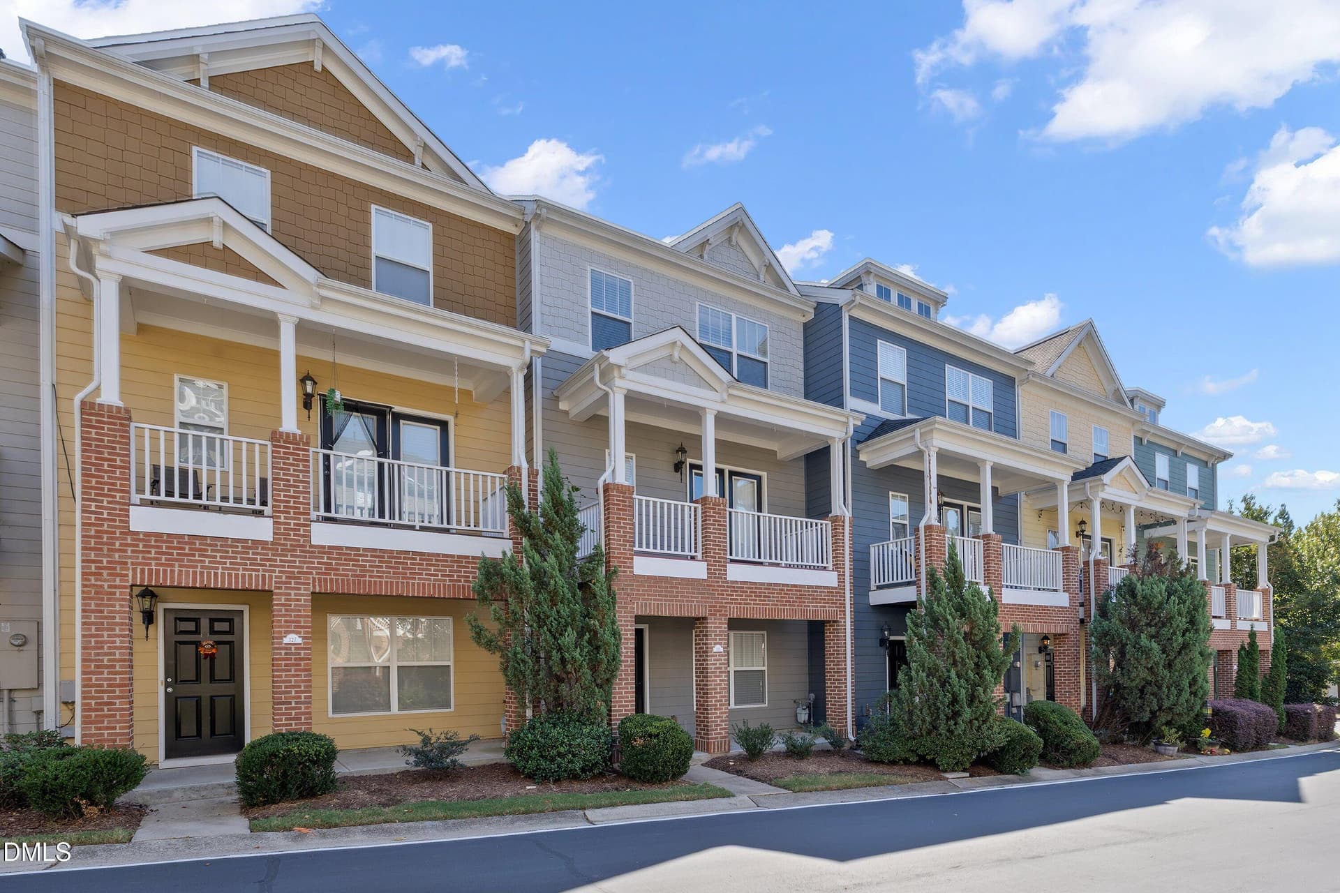 Private Street - 329 Kinellan Lane, Cary, NC 27519