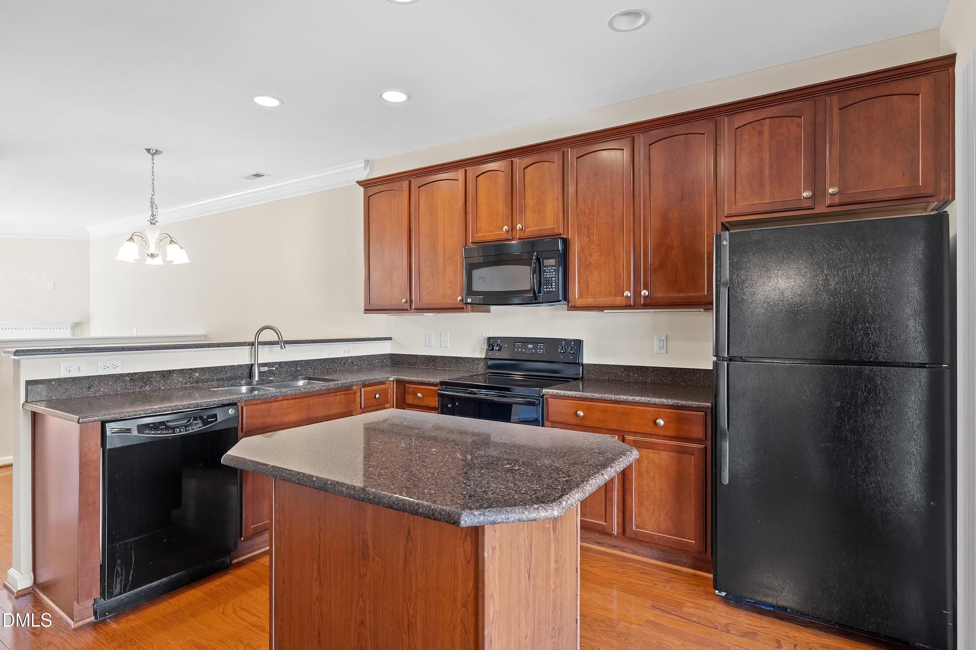Kitchen - 329 Kinellan Lane, Cary, NC 27519
