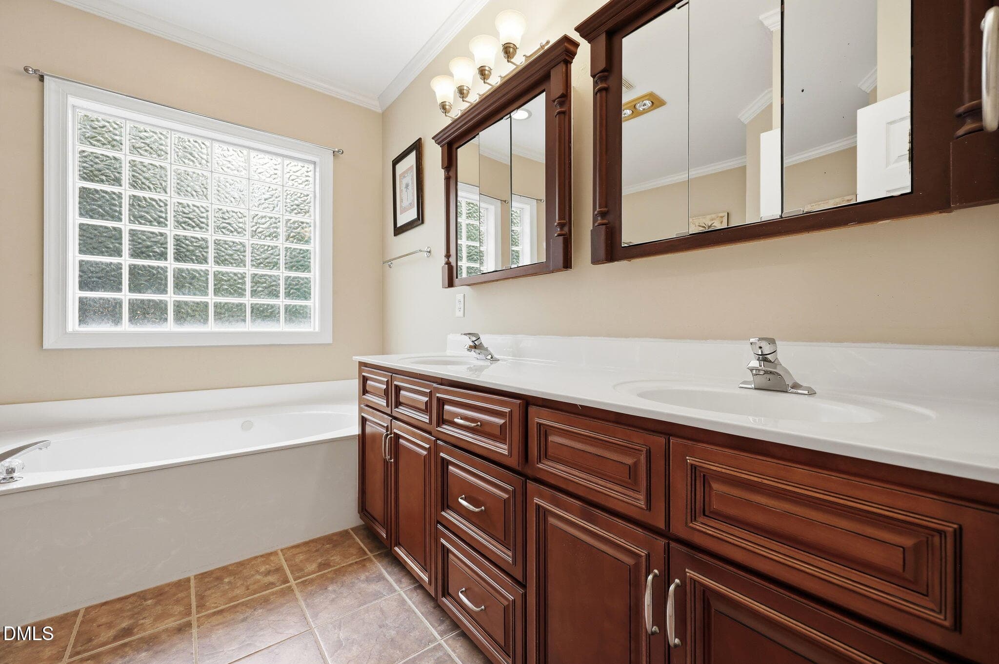 39-web-or-mls-IMG_7807 - 1524 Wood Spring Court, Raleigh, NC 27614