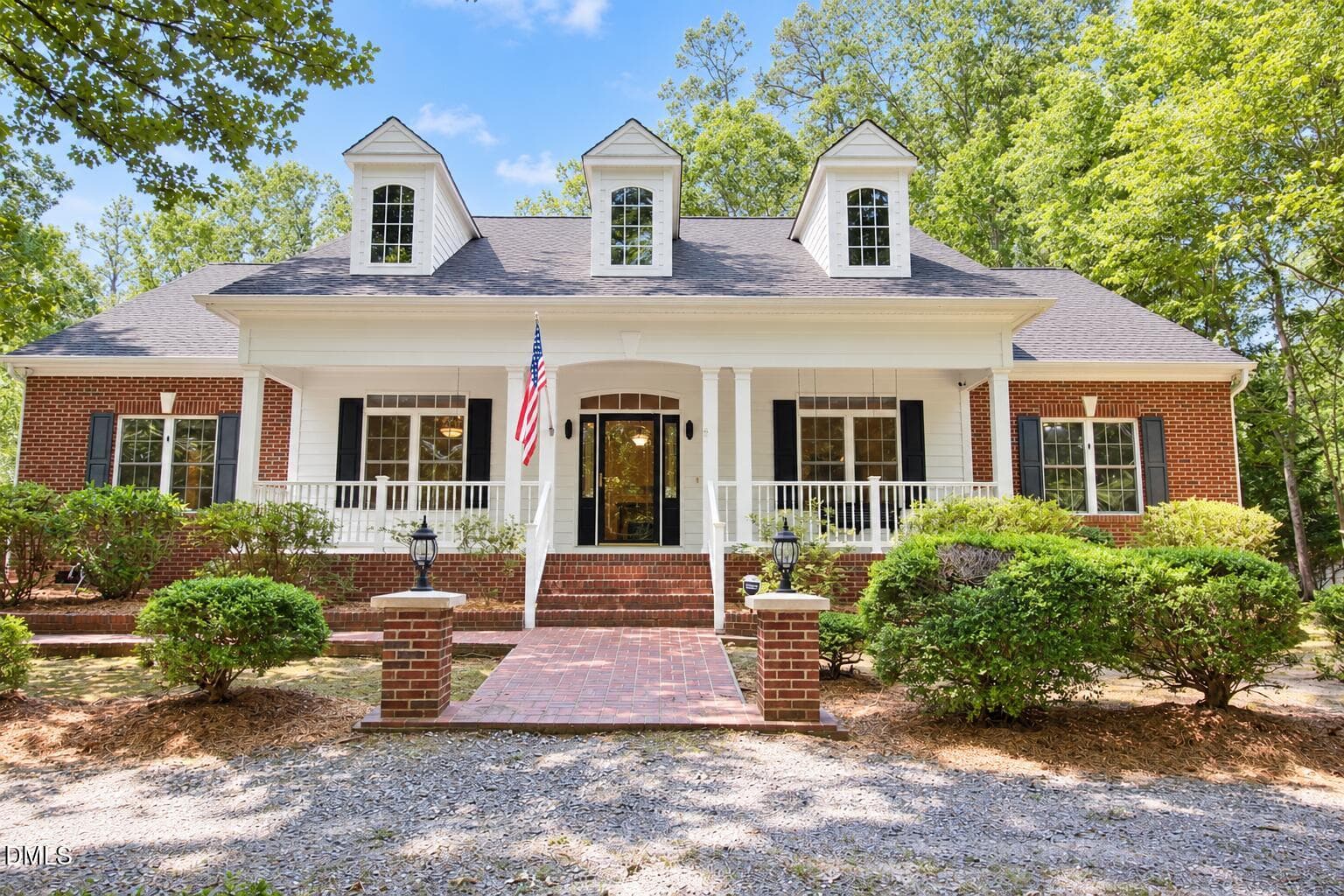 Front Main - 1102 Falling Stream, Sanford, NC 27332