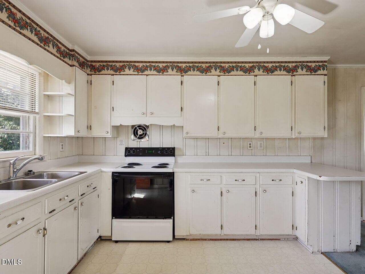 012-1280x960-kitchen - 246 Railroad Road, Benson, NC 27504, Benson