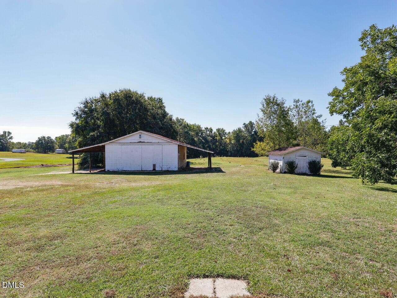 026-1280x960-backyard - 246 Railroad Road, Benson, NC 27504, Benson