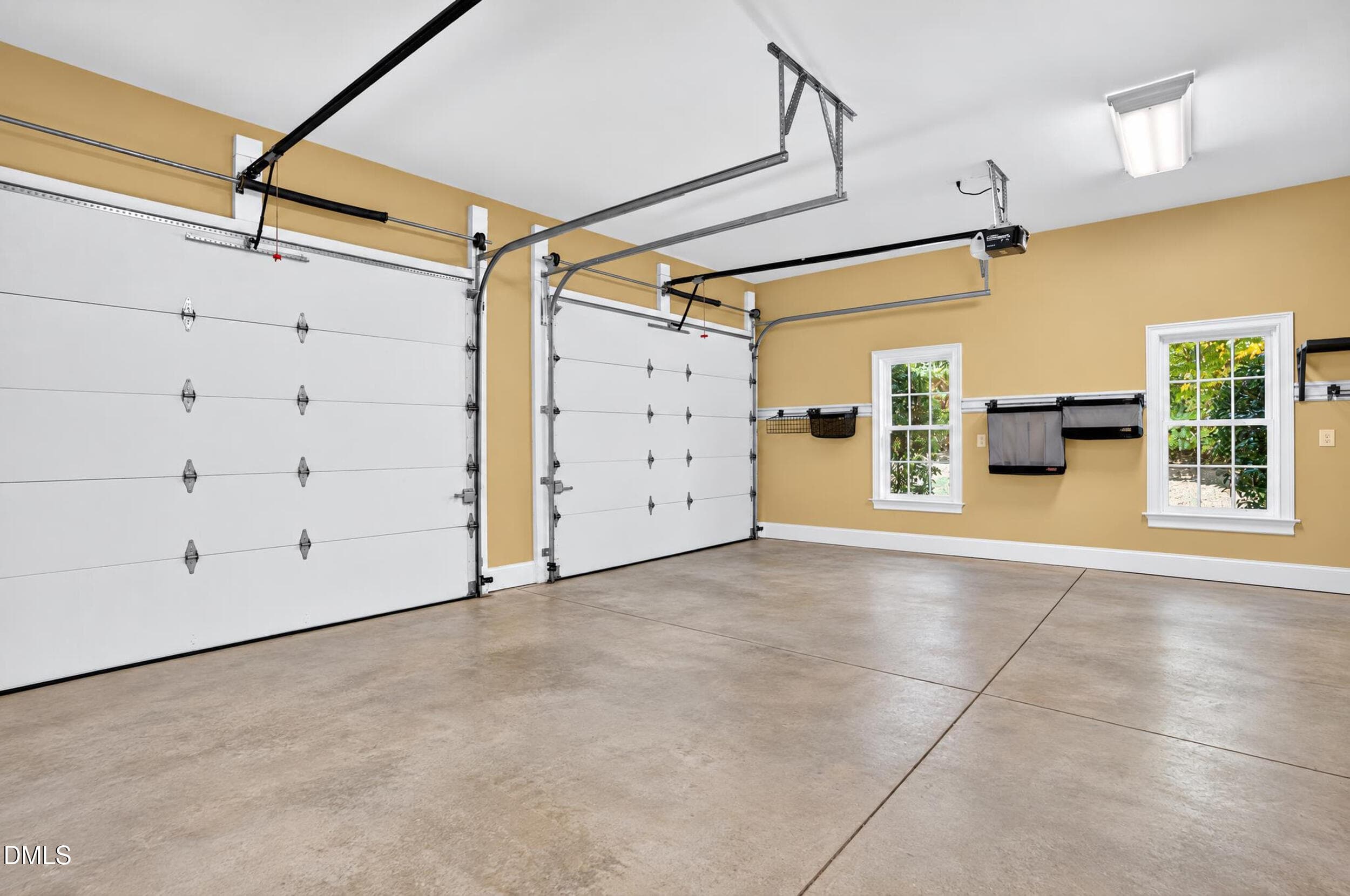 081 - Garage - 1018 Lochshire Drive, Burlington, NC 27215