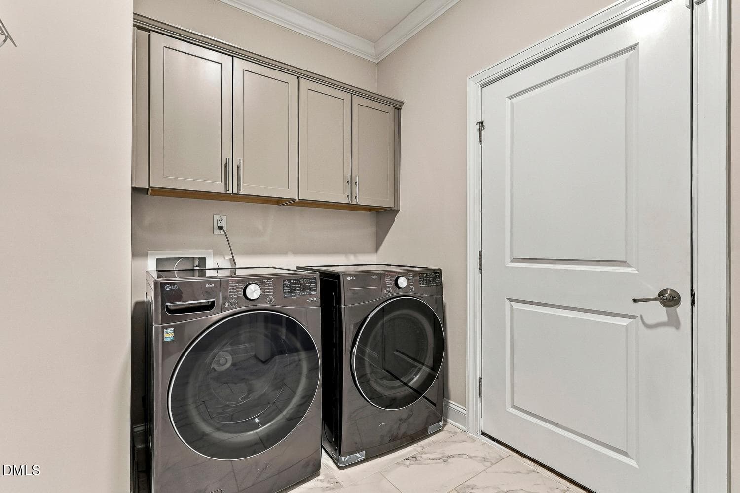 052-075-Laundry Room-1500x1000 - 172 Sea Foam Drive, Raleigh, NC 27610