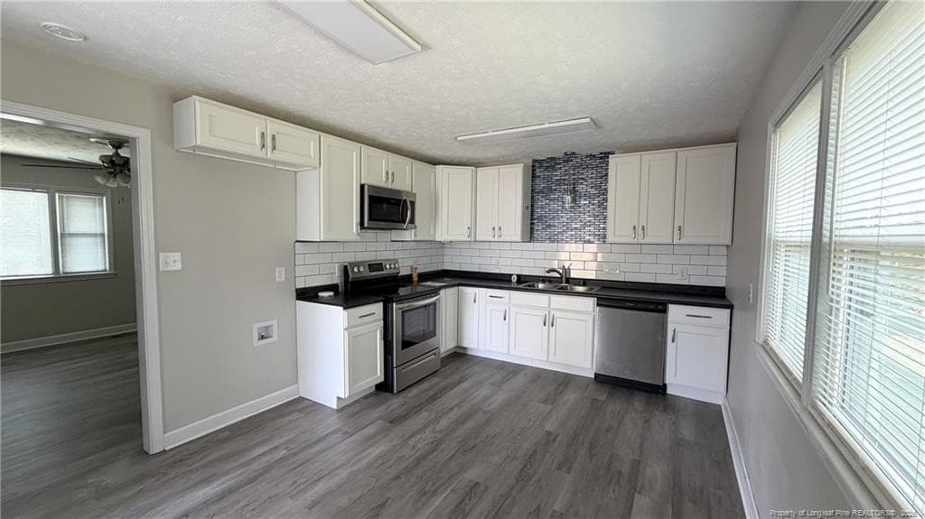 Stainless Appliances - 3257 Vardaman Avenue, Hope Mills, NC 28348, Hope Mills