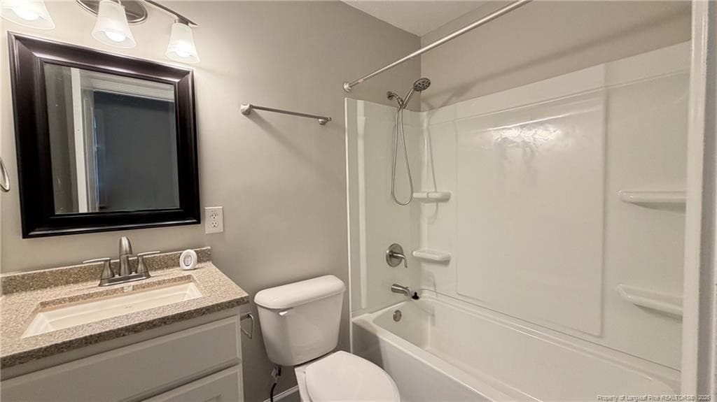 Guest Bathroom - 3257 Vardaman Avenue, Hope Mills, NC 28348, Hope Mills