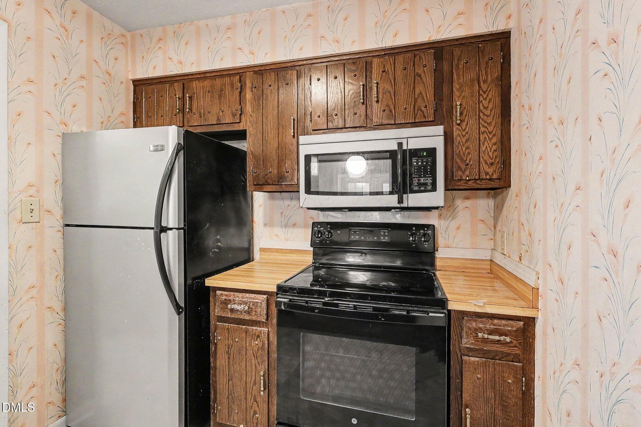 010_file_4646 - 1221 Porter Street, Goldsboro, NC 27530