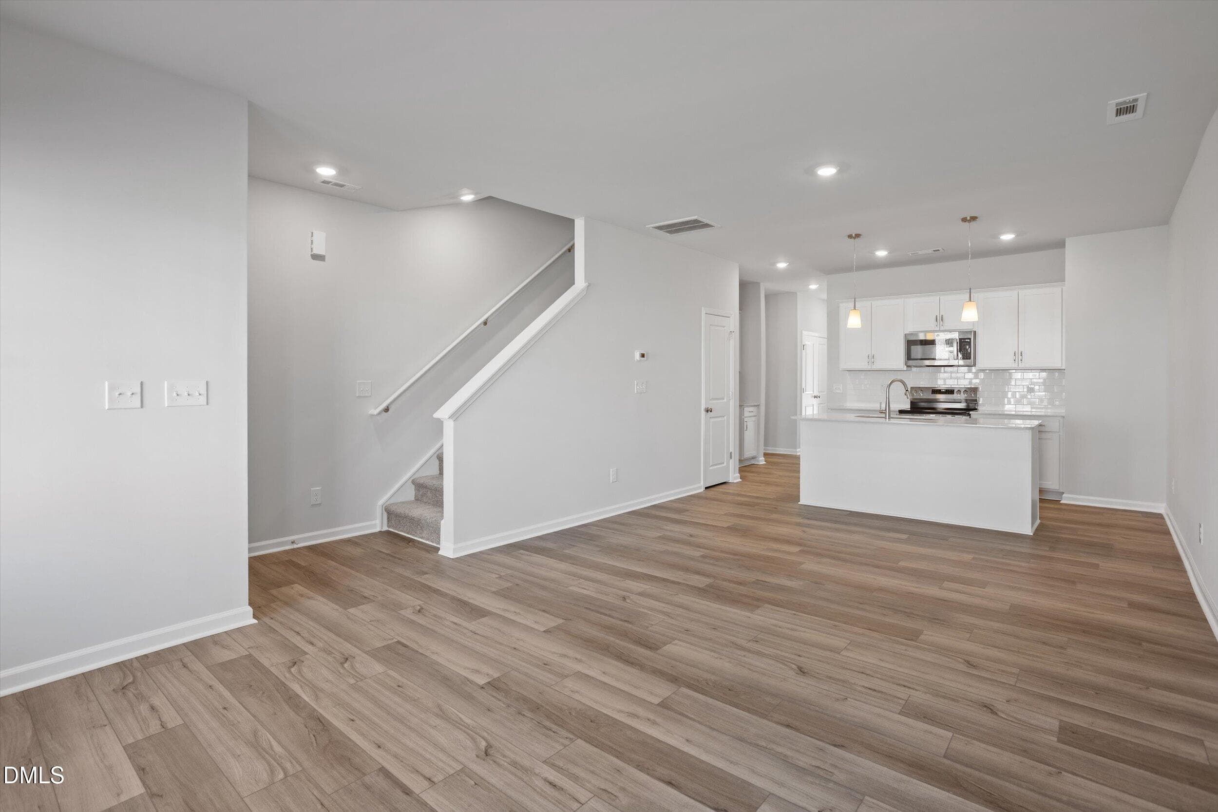 FMWeb04 - 107 Wood Aster Way 302, Garner, NC 27529