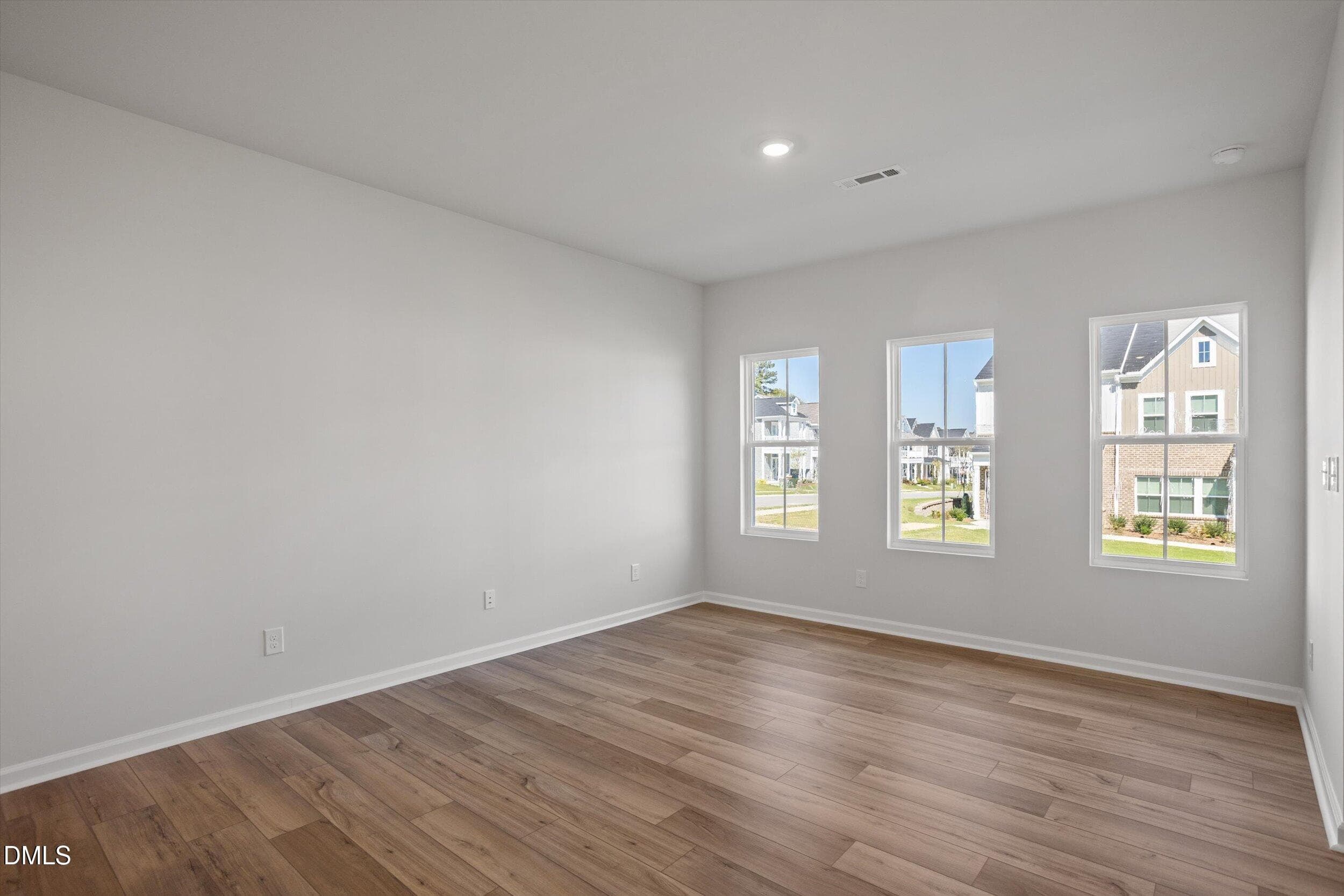 FMWeb06 - 107 Wood Aster Way 302, Garner, NC 27529