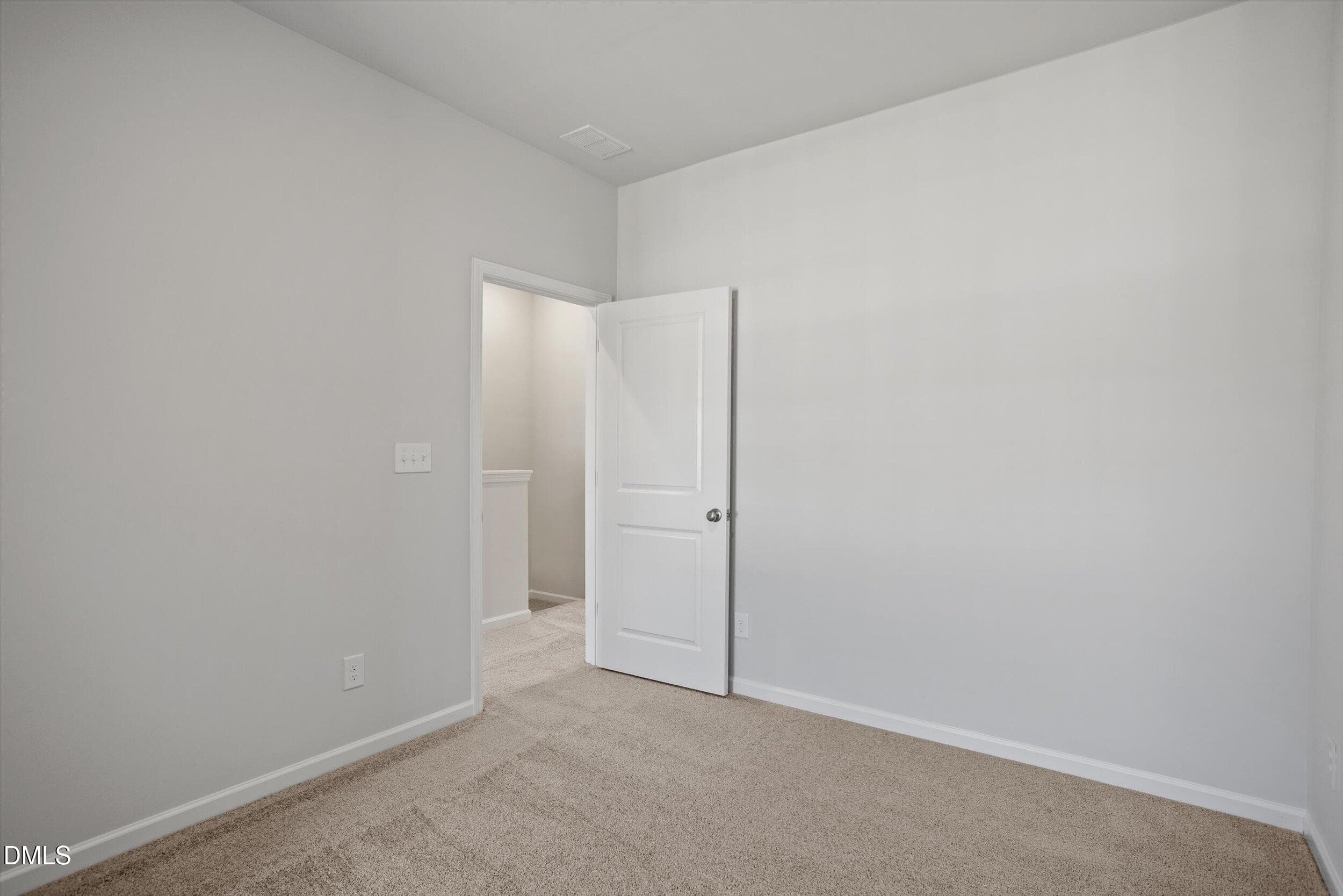 FMWeb22 - 107 Wood Aster Way 302, Garner, NC 27529