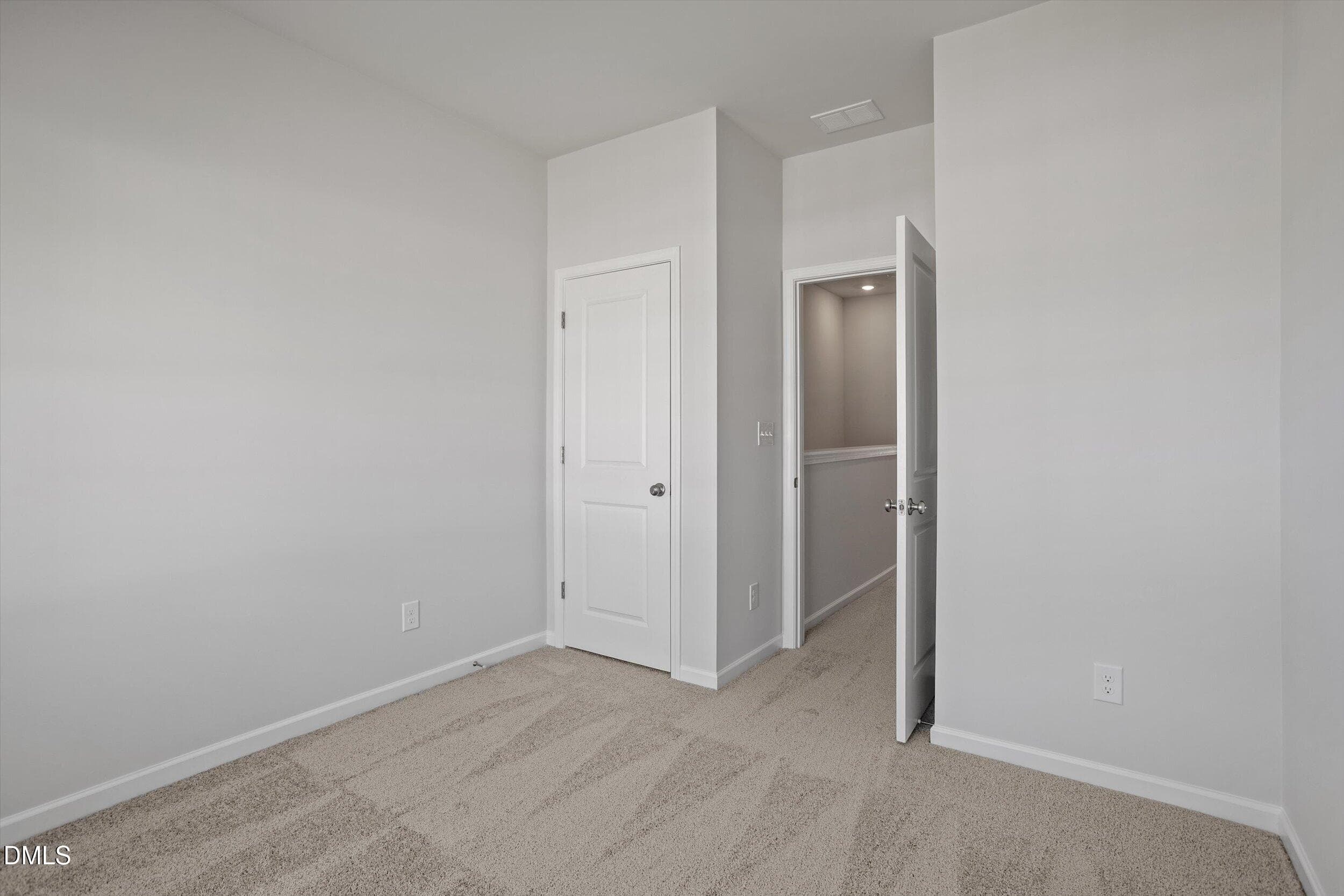 FMWeb25 - 107 Wood Aster Way 302, Garner, NC 27529