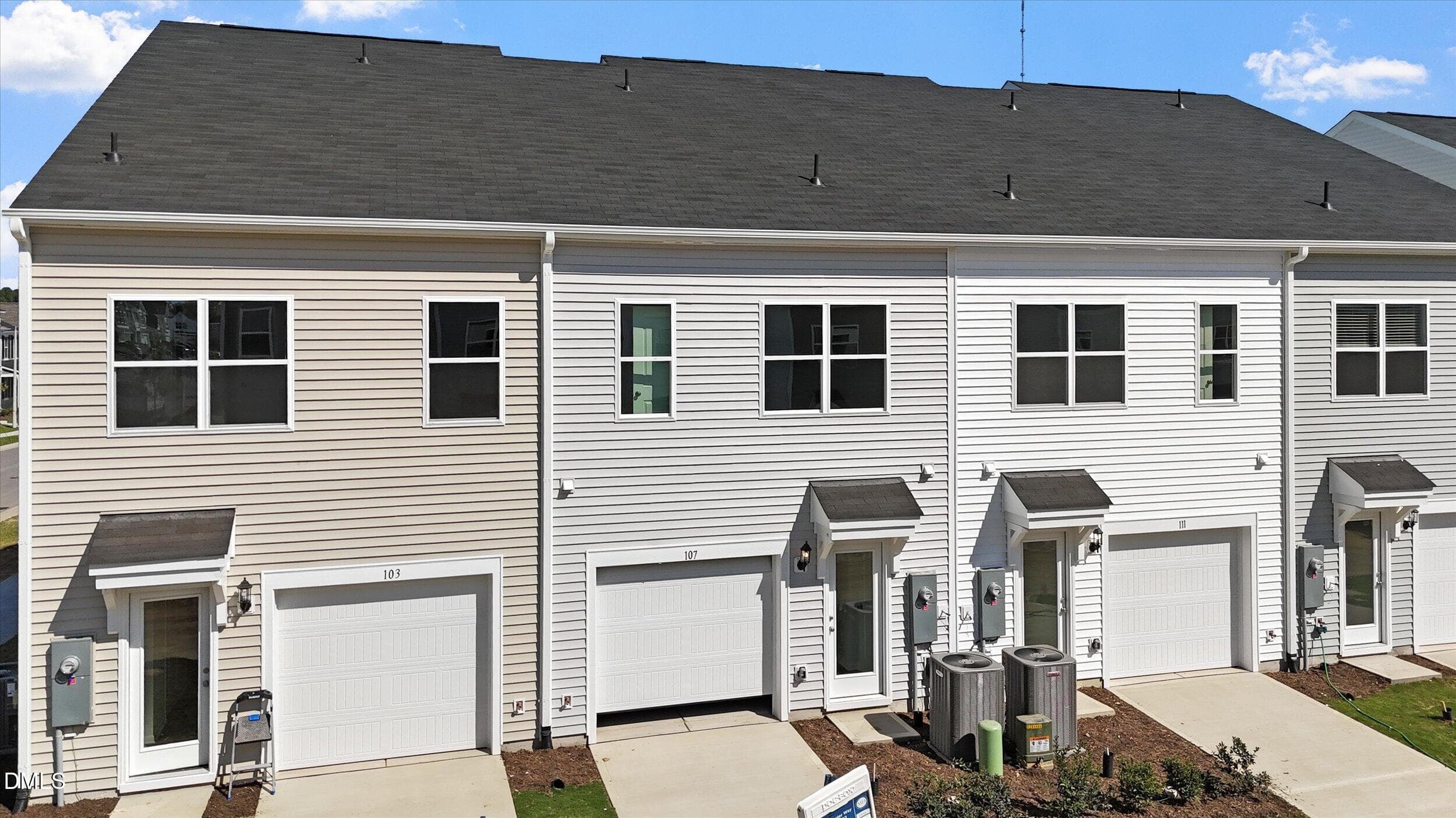 FMWeb26 - 107 Wood Aster Way 302, Garner, NC 27529