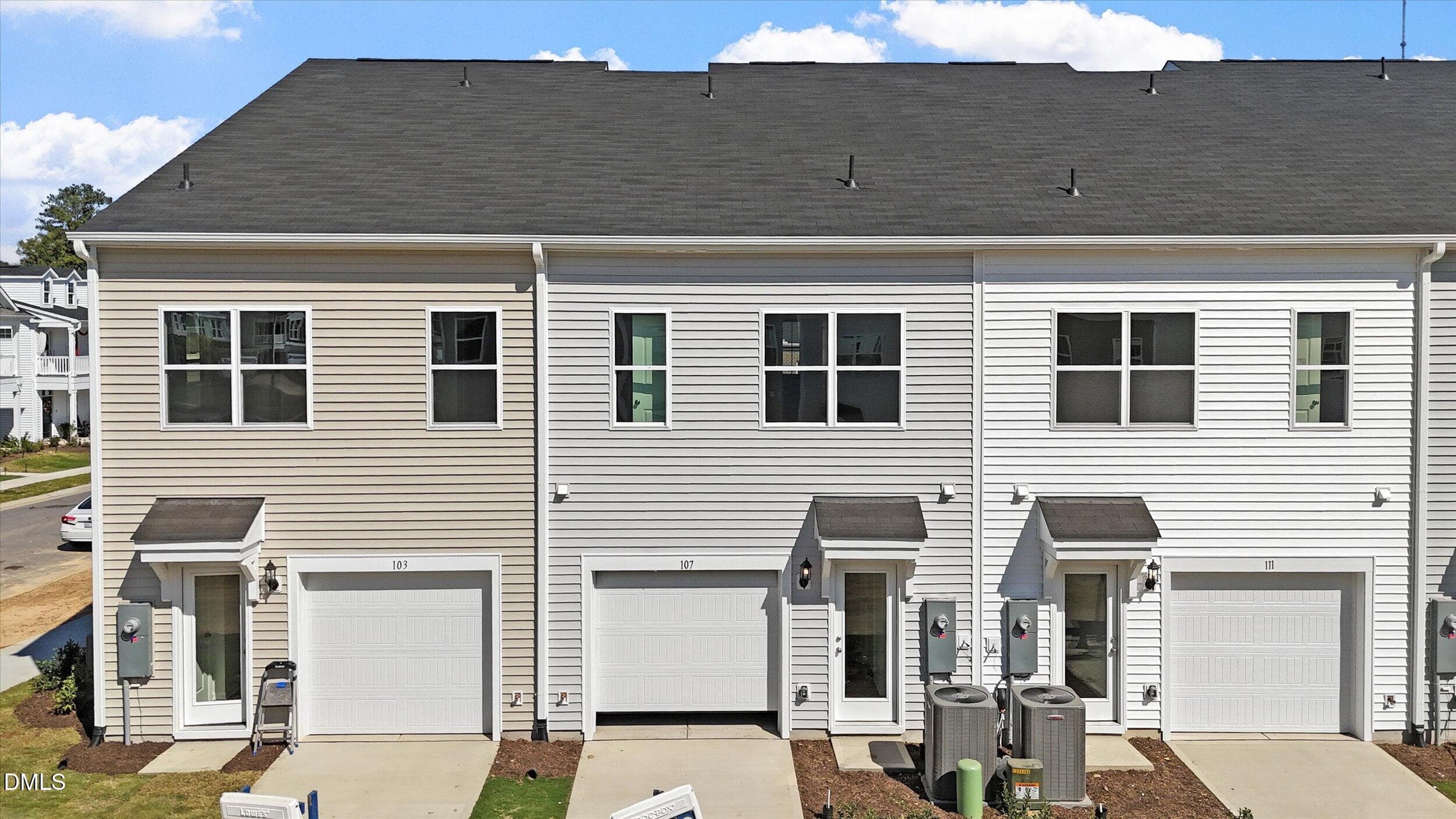 FMWeb27 - 107 Wood Aster Way 302, Garner, NC 27529