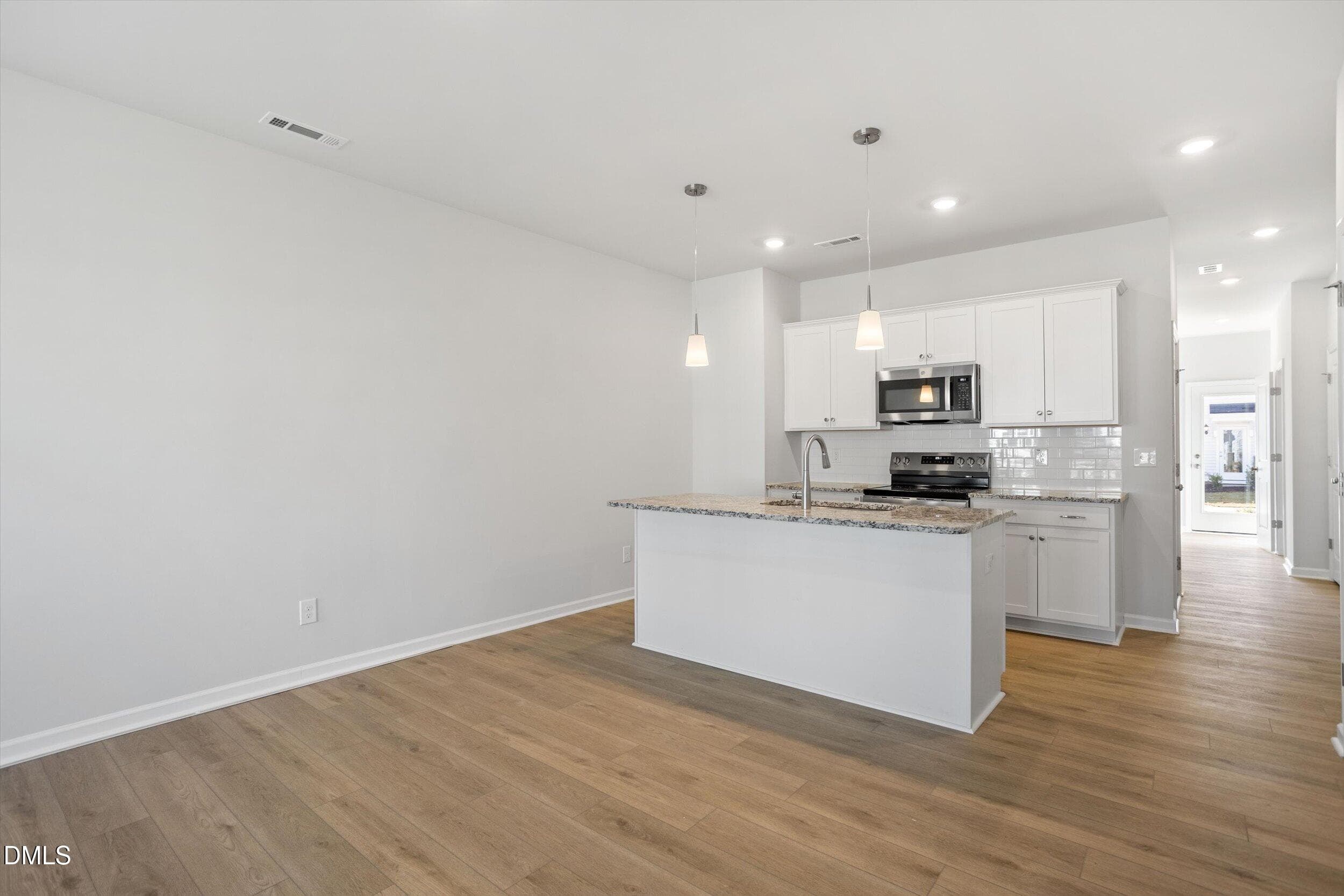FMWeb07 - 111 Wood Aster Way 301, Garner, NC 27529