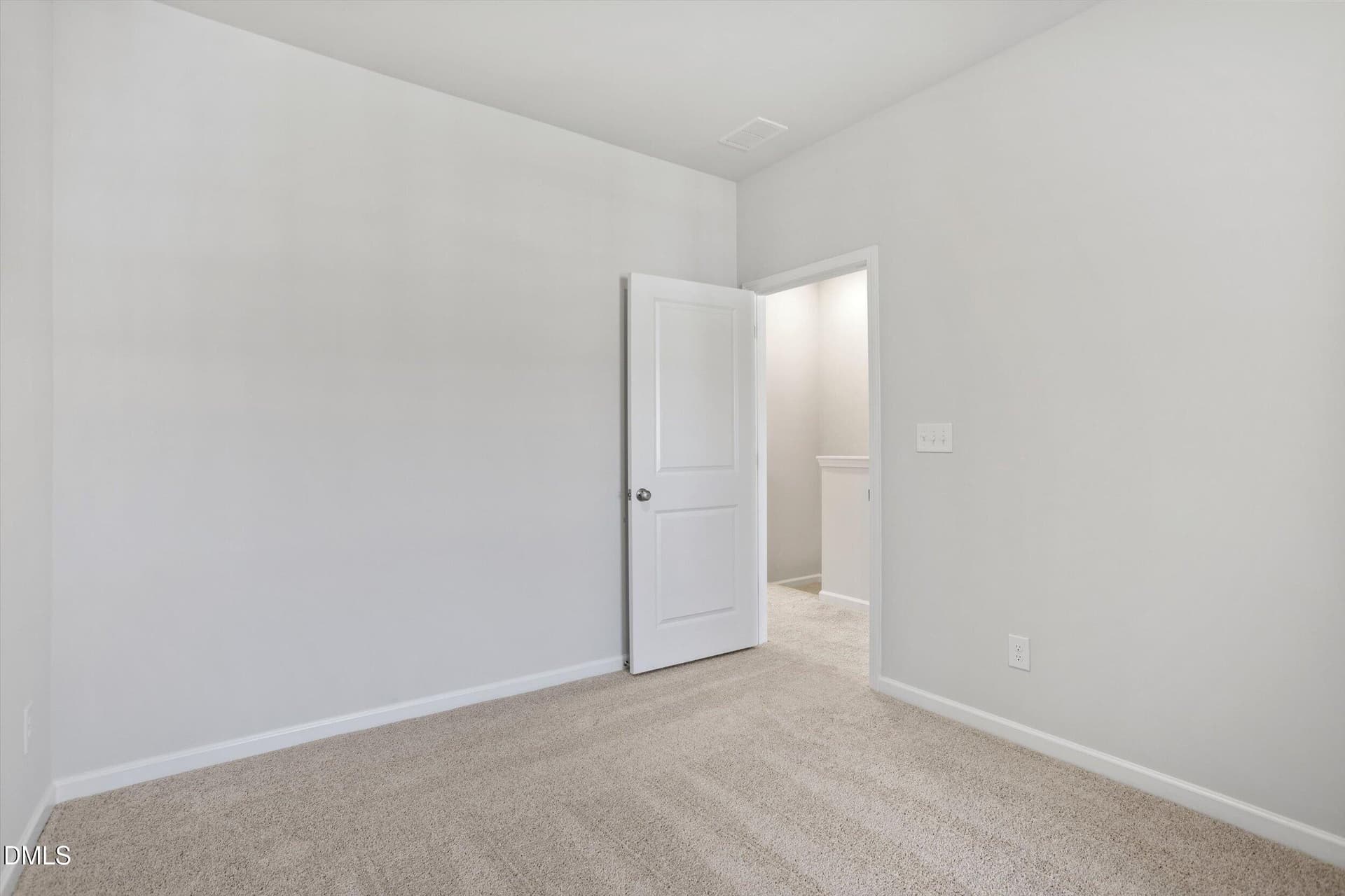 FMWeb24 - 111 Wood Aster Way 301, Garner, NC 27529