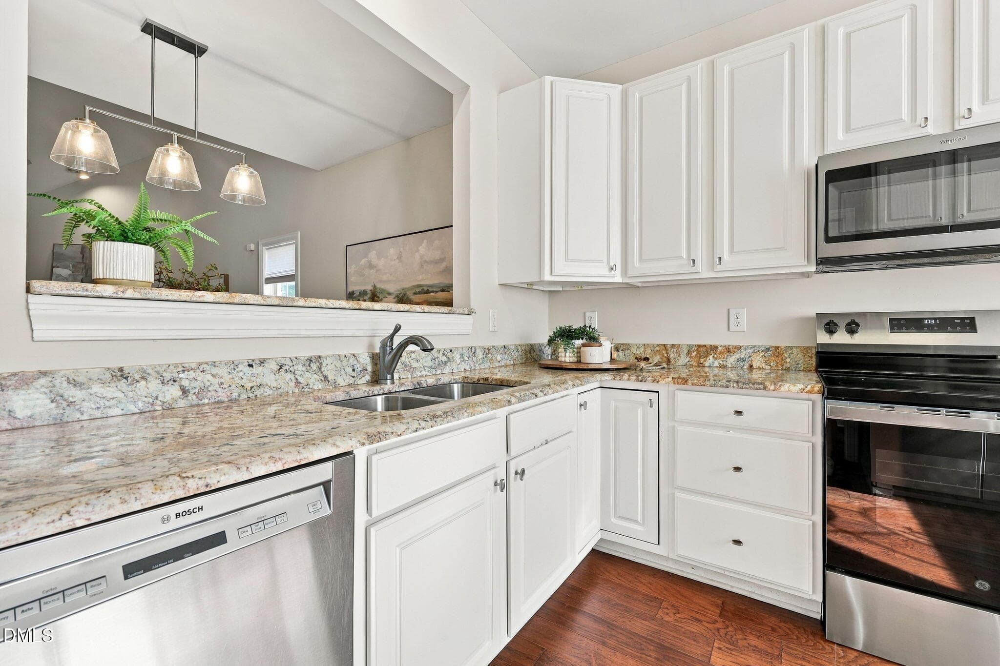 20-web-or-mls-IMG_3059_Edit - 1509 Poets Glade Drive, Apex, NC 27523