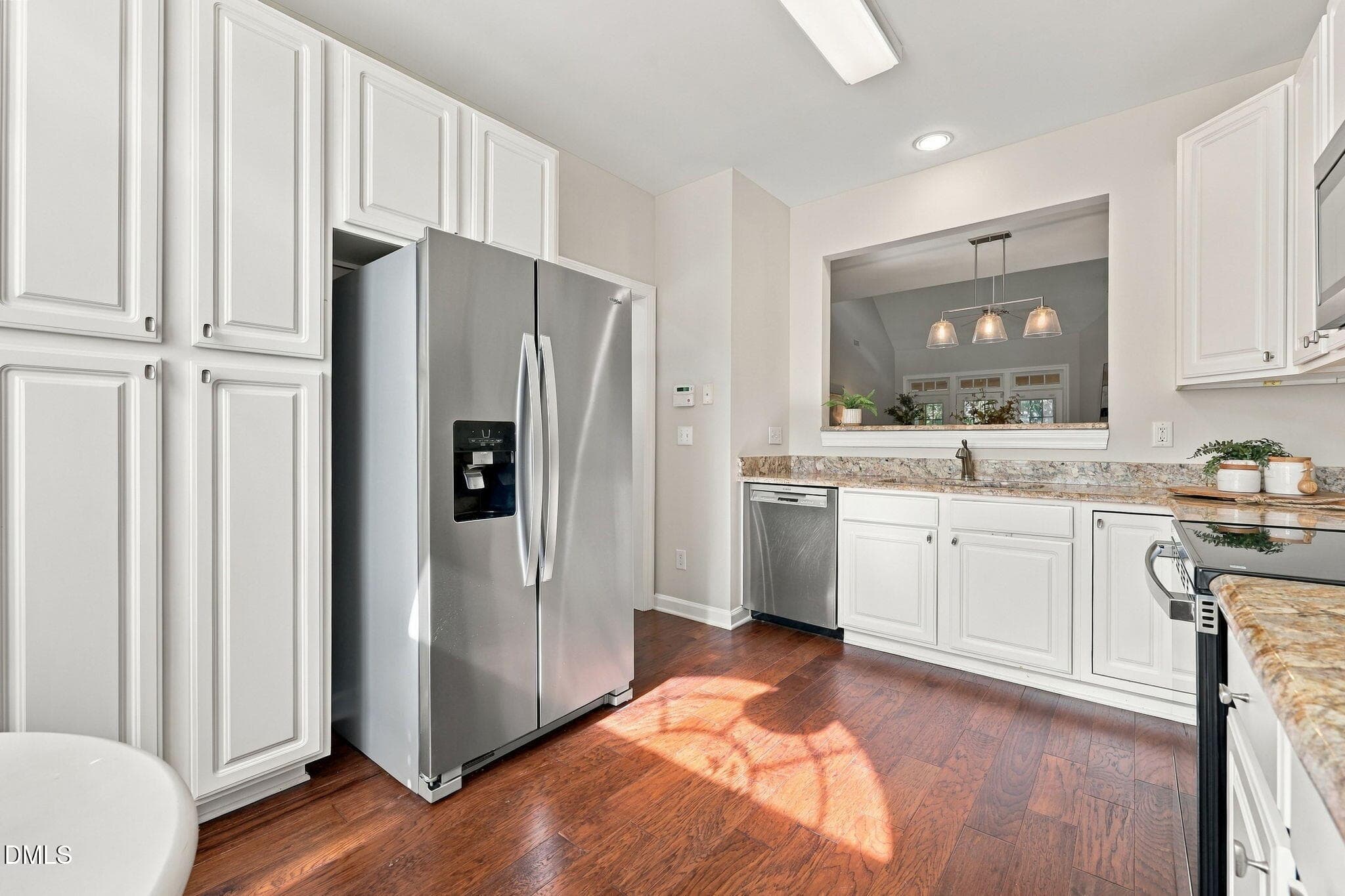 24-web-or-mls-IMG_3071_Edit - 1509 Poets Glade Drive, Apex, NC 27523