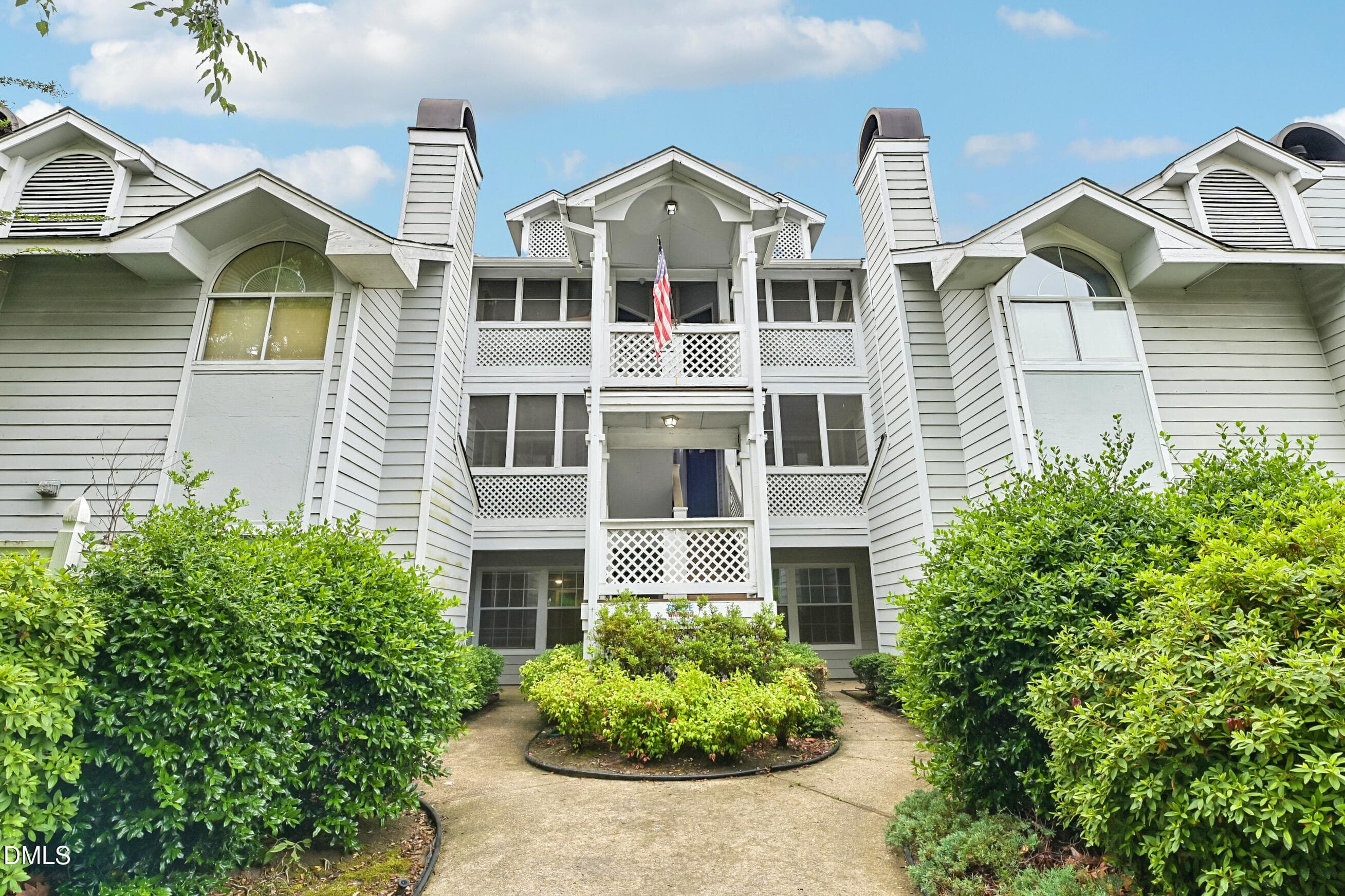 photo_01 - 4900 Avenida Del Sol Drive 102, Raleigh, NC 27616