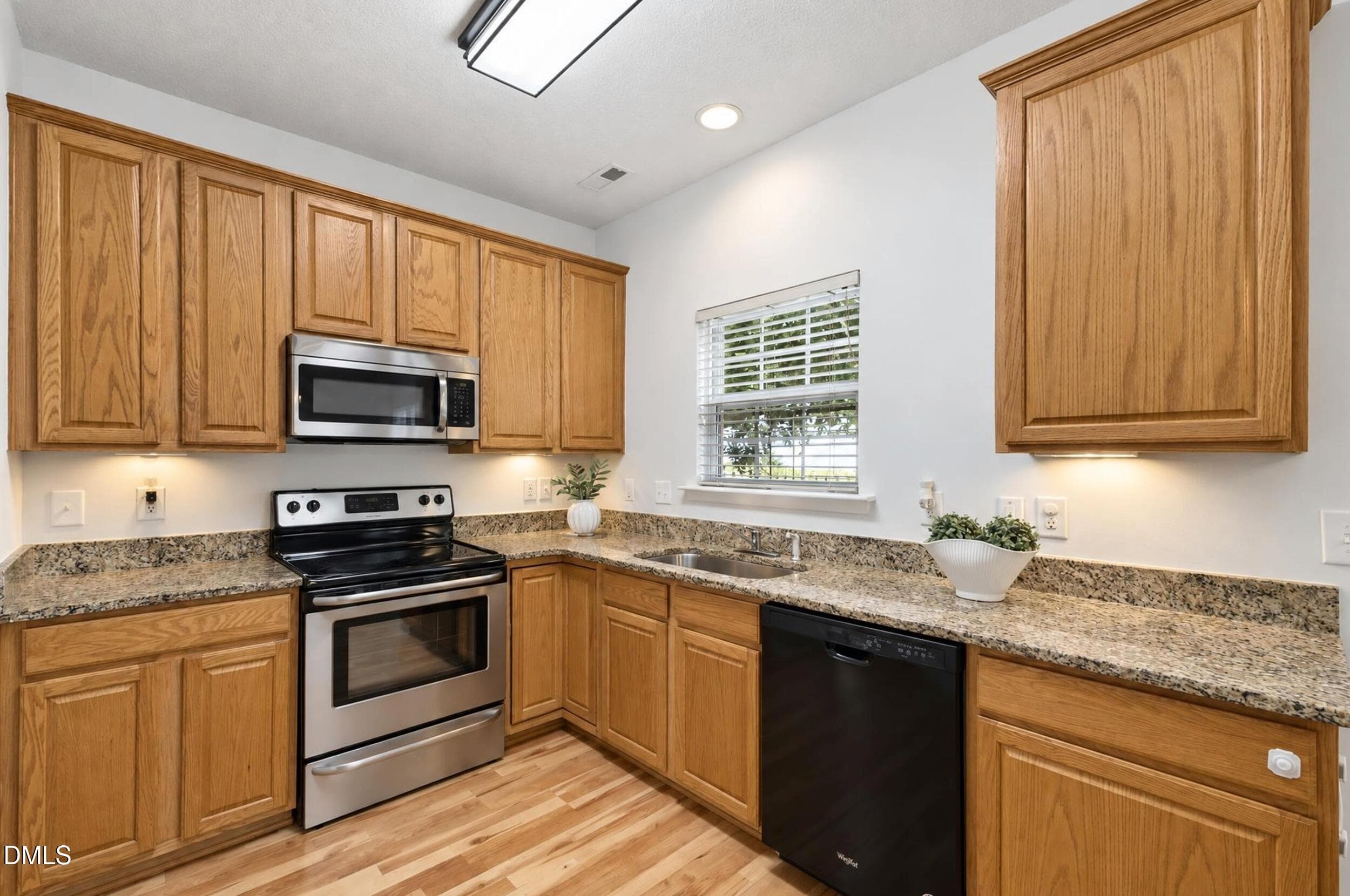 Kitchen - 10804 Pendragon Place, Raleigh, NC 27614