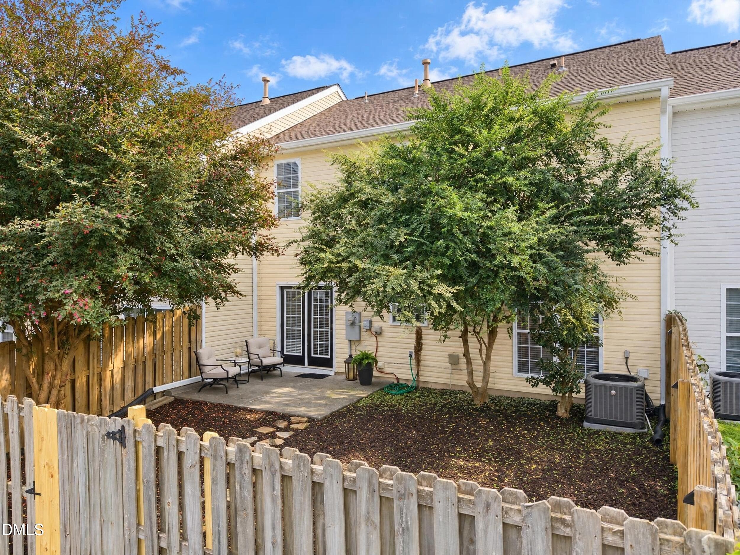 Fenced in backyard - 10804 Pendragon Place, Raleigh, NC 27614