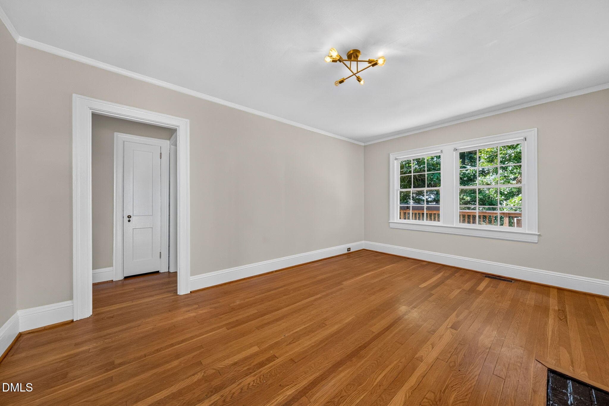 8-web-or-mls-1829 Arlington Street - 8 - 1829 Arlington Street, Raleigh, NC 27608