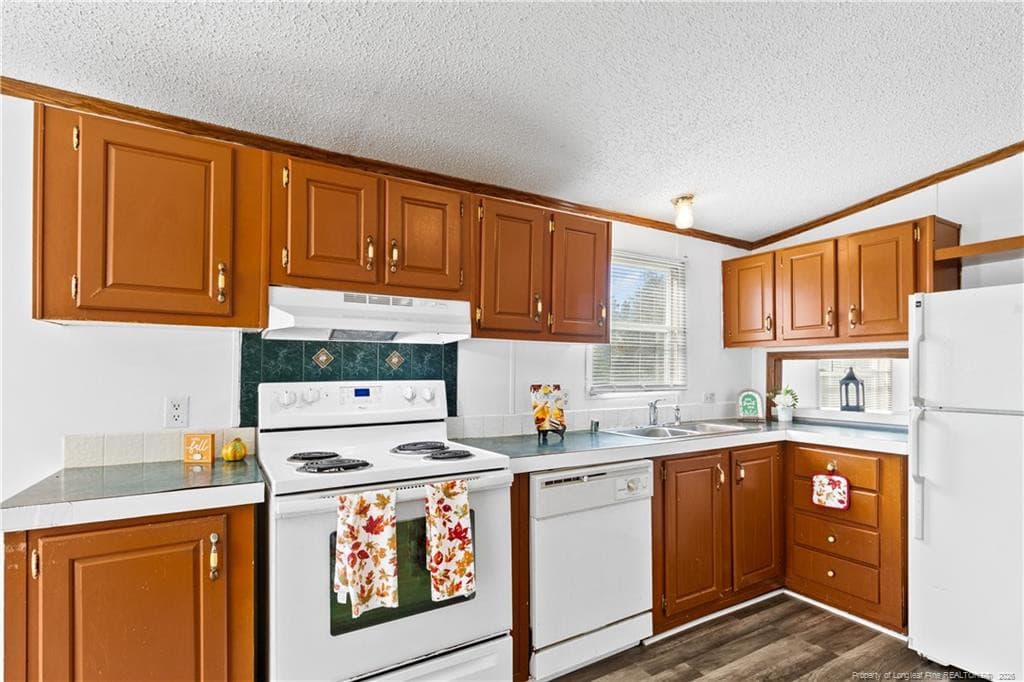 kitchen - 179 Grier Drive, Raeford, NC 28376, Raeford