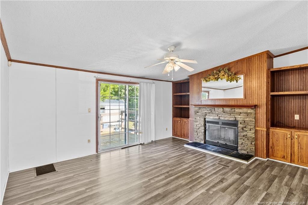 family room - 179 Grier Drive, Raeford, NC 28376, Raeford