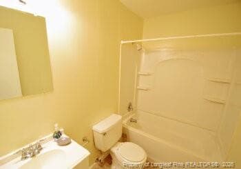 Photo 10 - 711 Niven Avenue, Raeford, NC 28376