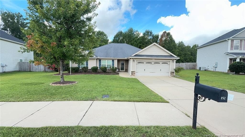 152 Ladden Lane, Raeford, NC 28376