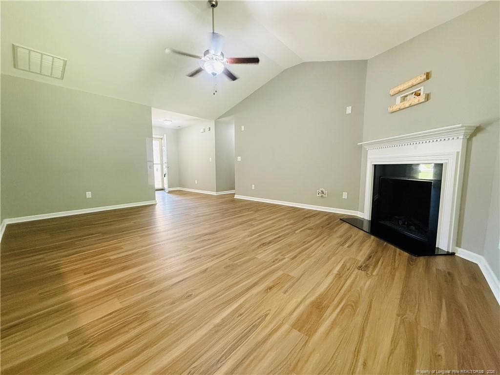 Photo 4 - 152 Ladden Lane, Raeford, NC 28376