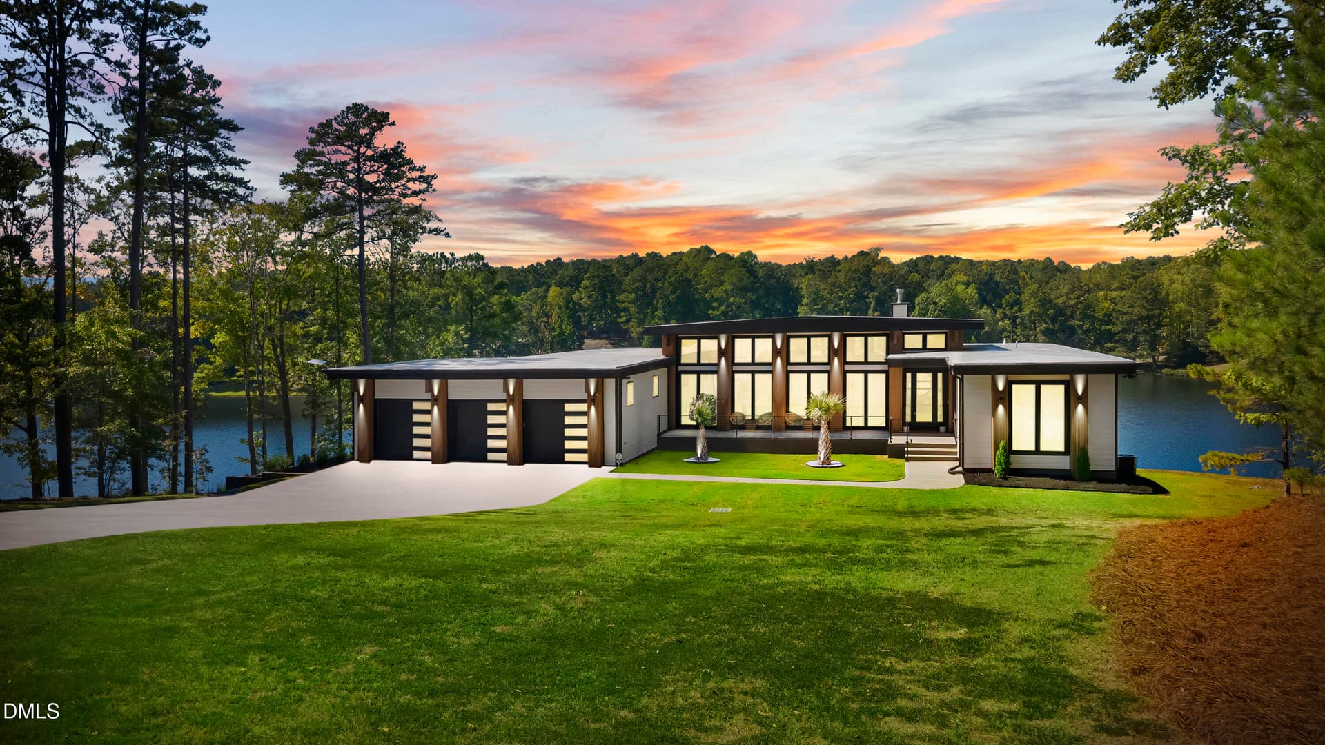 twilight 2 - 704 Russell Street, Sanford, NC 27330
