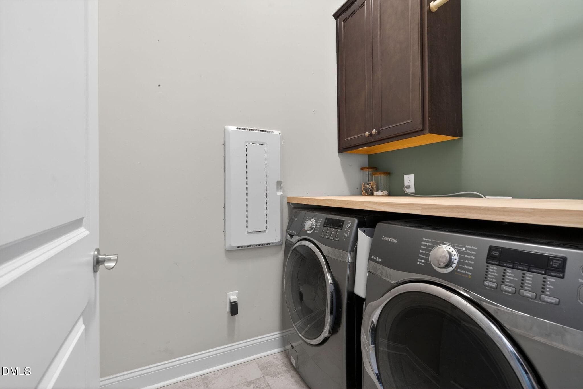 Laundry - 428 Old Dairy Drive, Wake Forest, NC 27587, Wake Forest