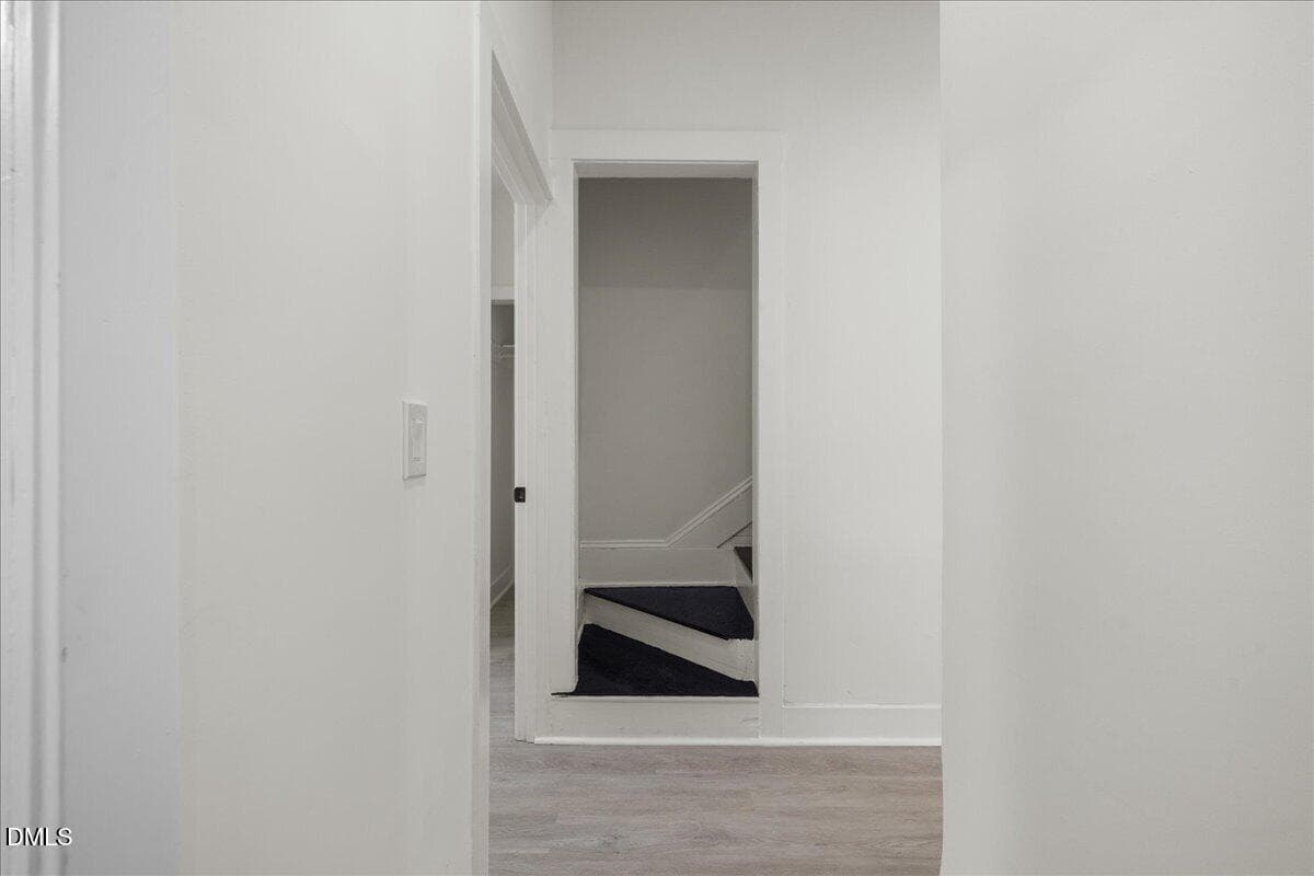 Hallway - 911 Alma Street, Durham, NC 27703