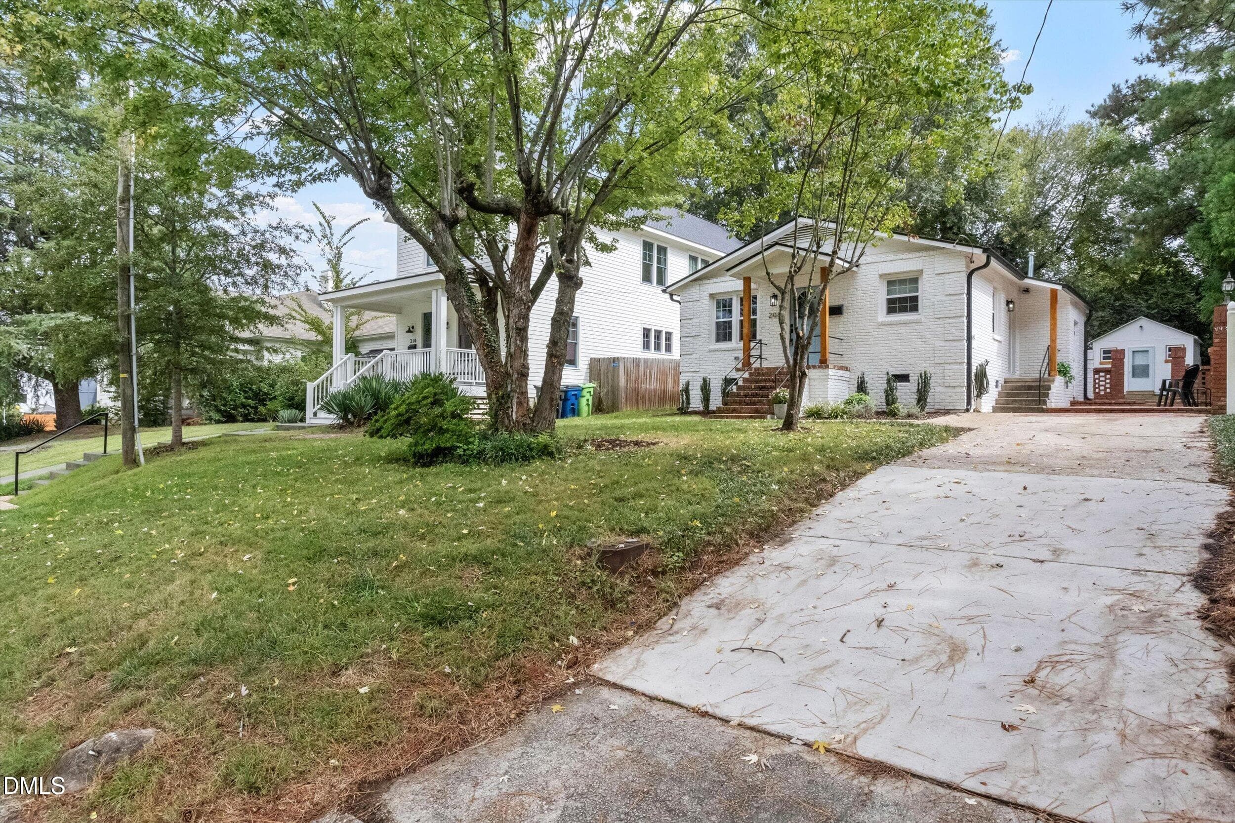 Driveway - 208 N State Street, Raleigh, NC 27601