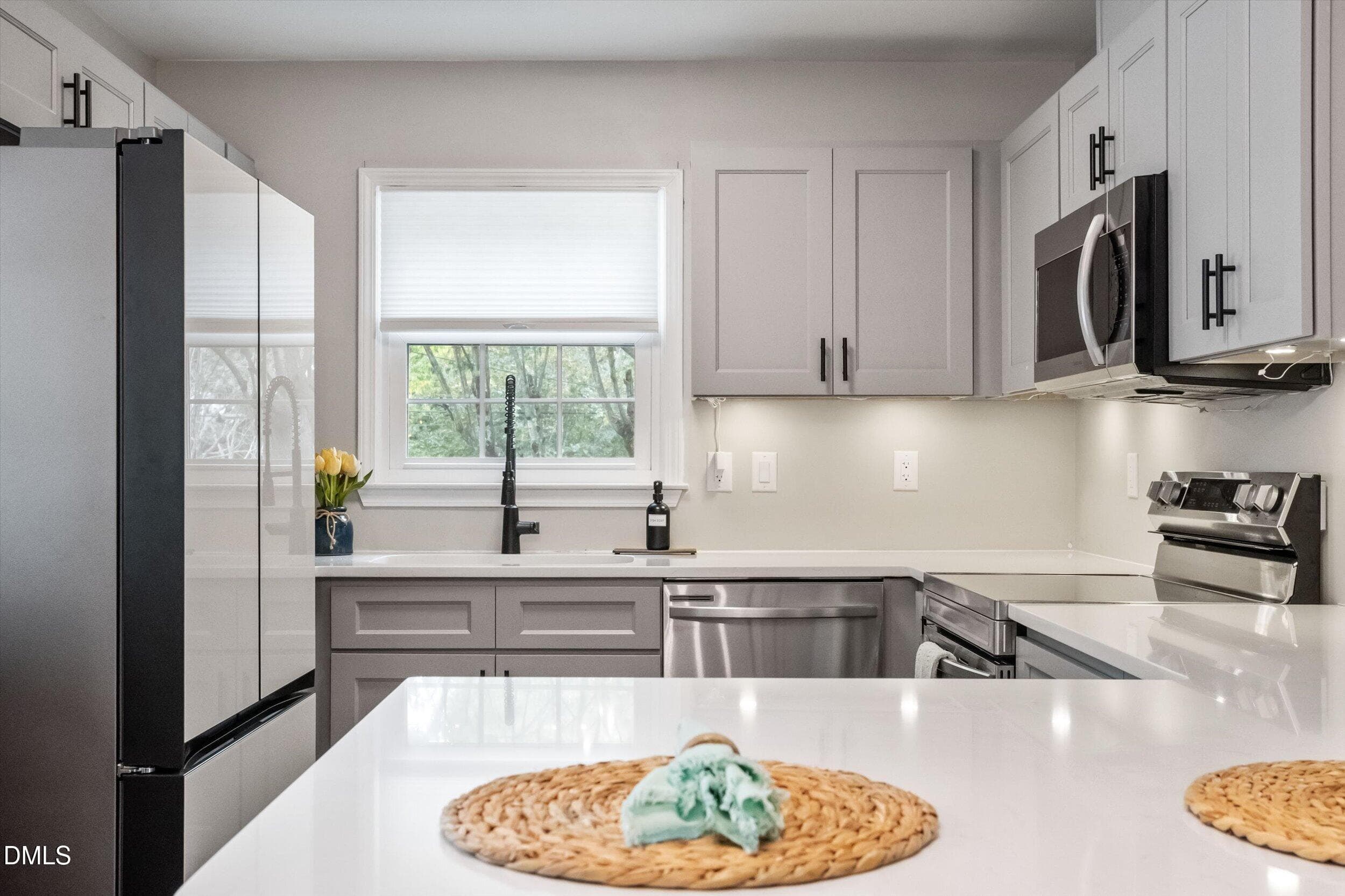 Kitchen - 208 N State Street, Raleigh, NC 27601
