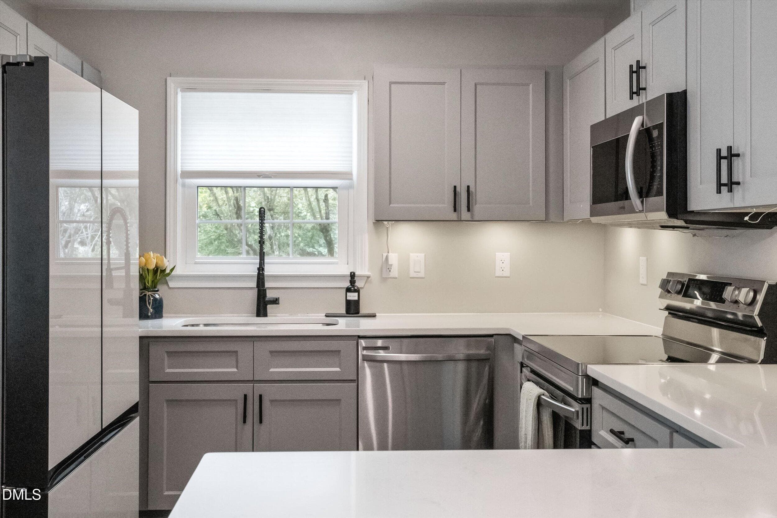 Kitchen - 208 N State Street, Raleigh, NC 27601