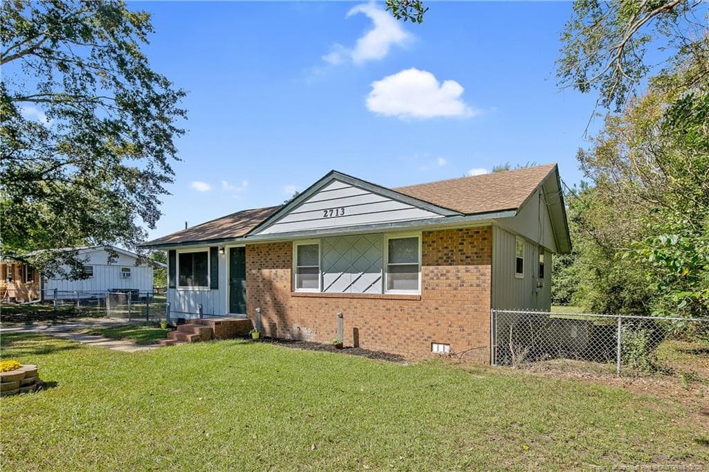Photo 2 - 2713 Daly Avenue, Spring Lake, NC 28390