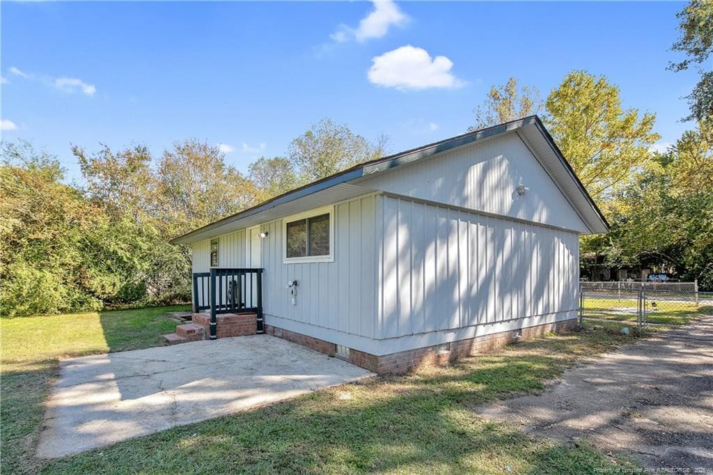Photo 35 - 2713 Daly Avenue, Spring Lake, NC 28390, Spring Lake