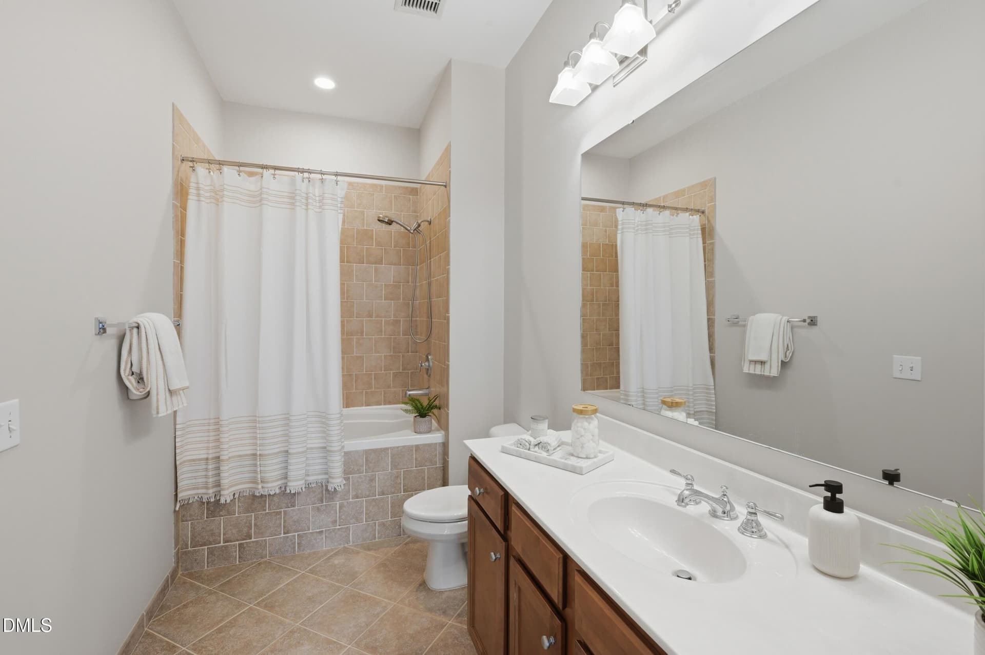 022 - 317 W Morgan Street 200, Raleigh, NC 27601