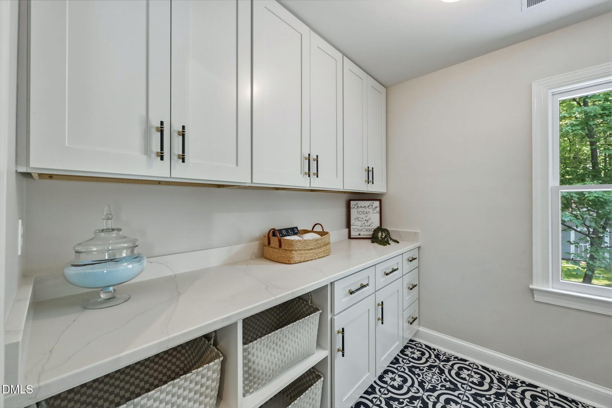 25-web-or-mls-25 -600 Brittany Bay E, In - 600 Brittany Bay E, Raleigh, NC 27614