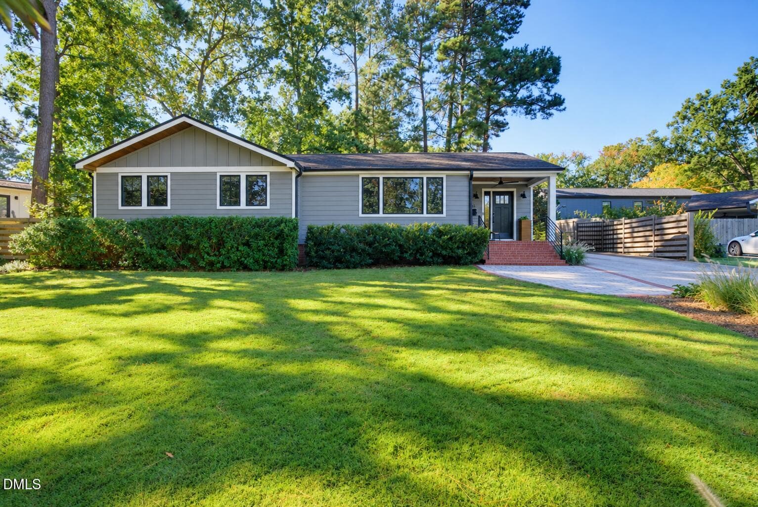 Front - 504 Banks Street, Raleigh, NC 27604