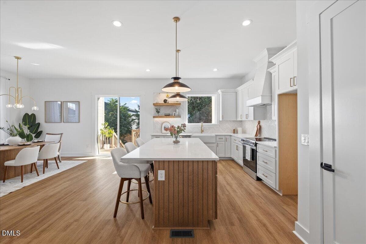 18-1512 E Jones St - 1512 E Jones Street, Raleigh, NC 27610