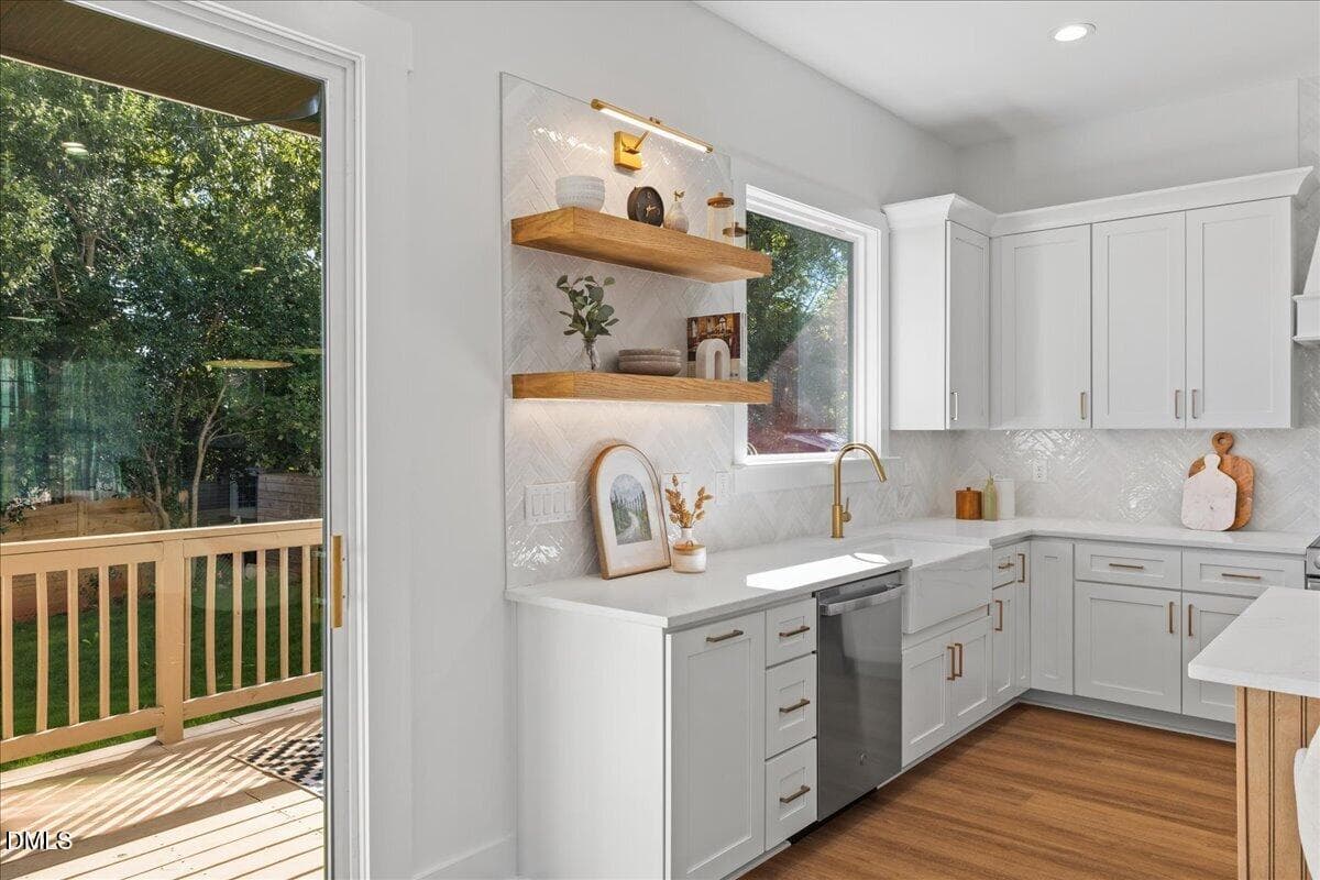 21-1512 E Jones St - 1512 E Jones Street, Raleigh, NC 27610